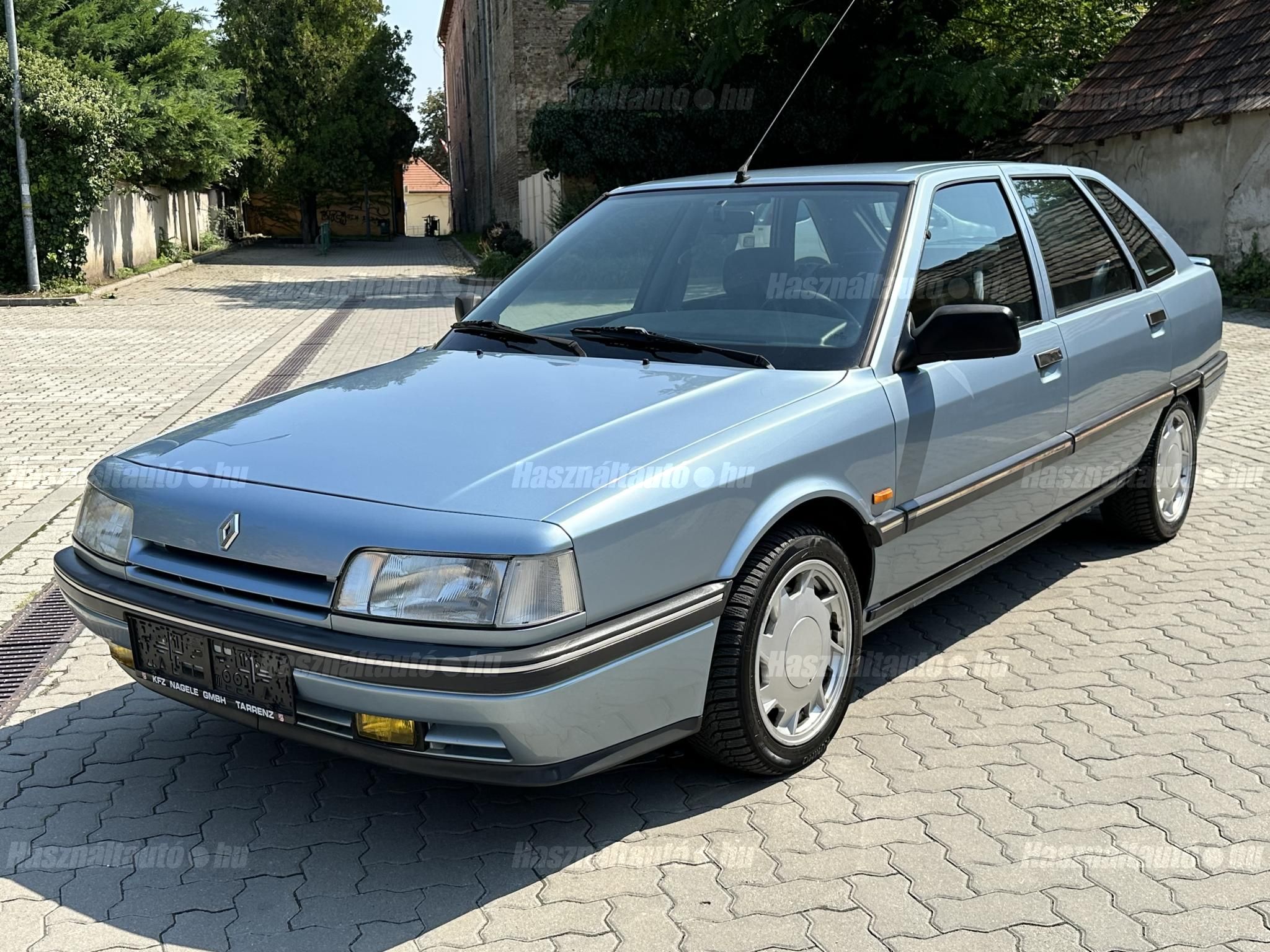 RENAULT R 21 1990/11 - 1