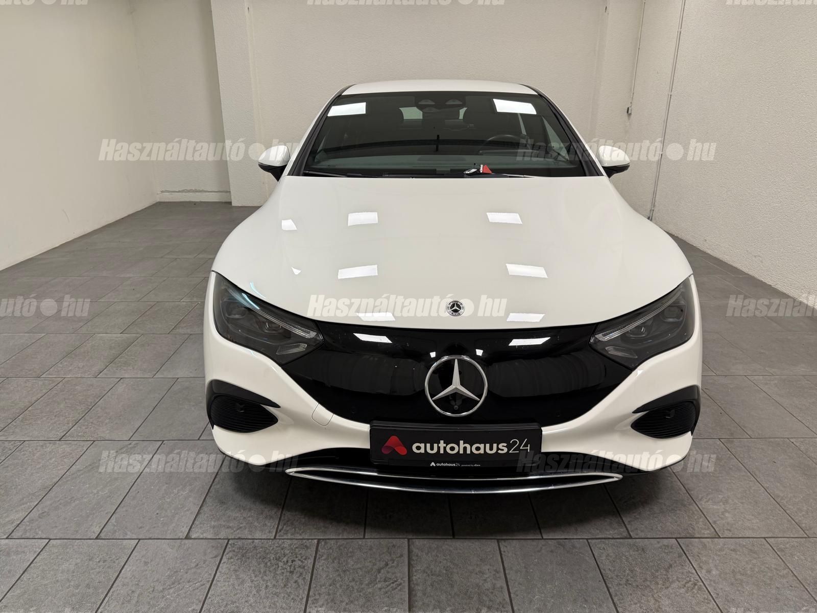 MERCEDES-BENZ EQE 2022 - 1