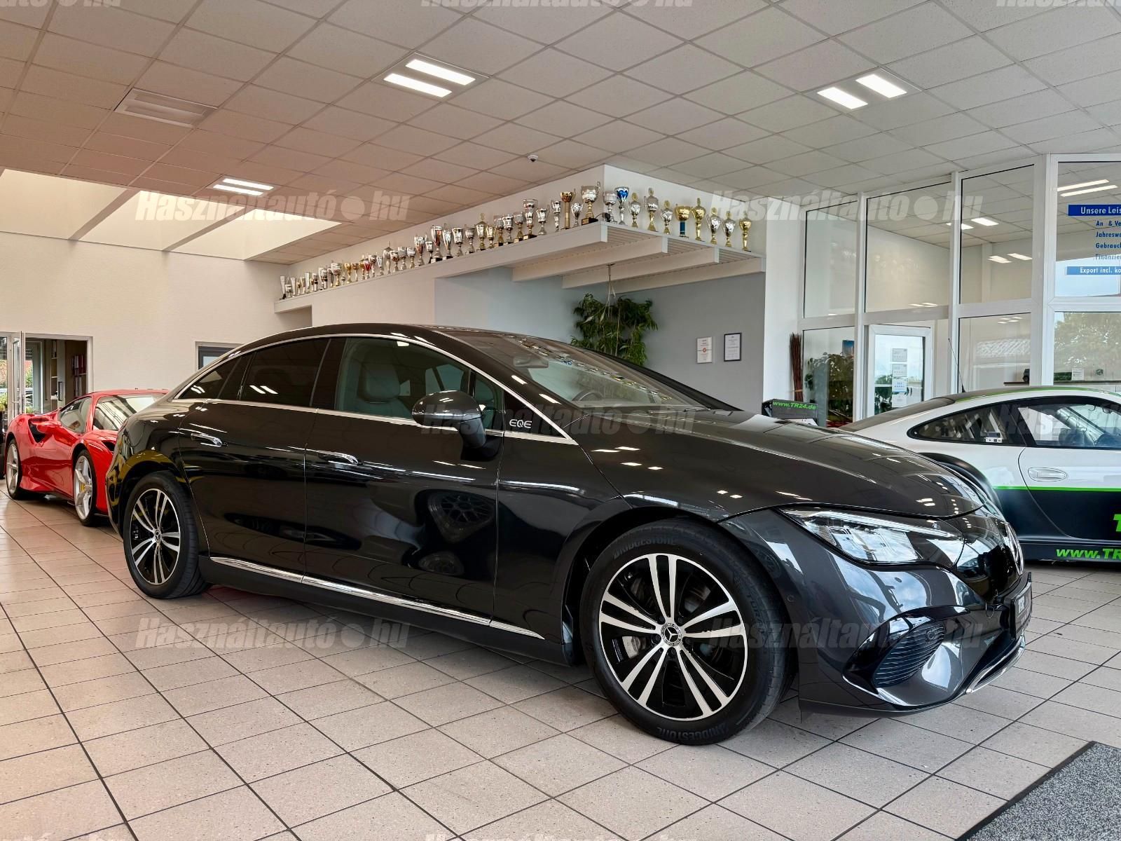 MERCEDES-BENZ EQE 2022 - 1