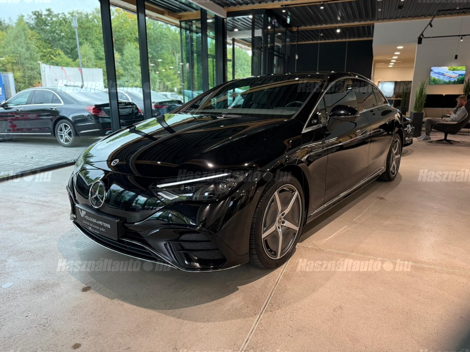 MERCEDES-BENZ EQE 2022 - 1