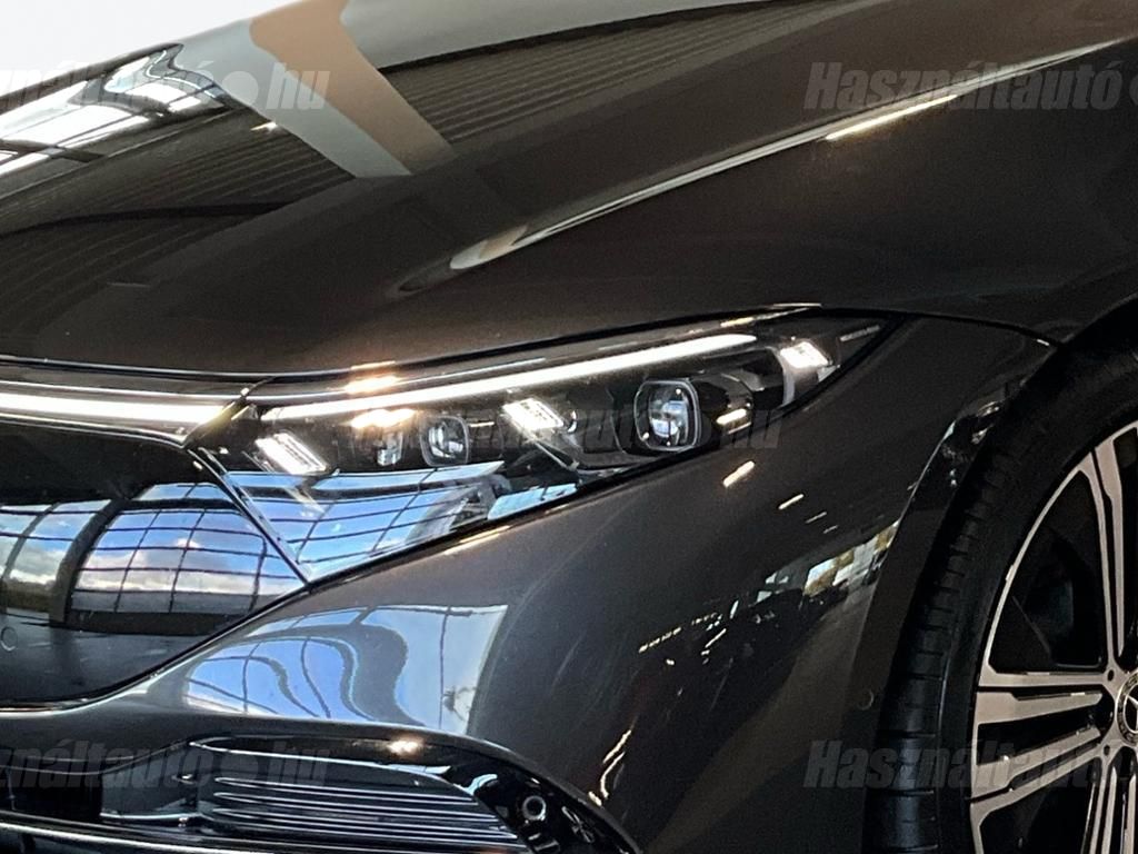MERCEDES-BENZ EQS 2022 - 1