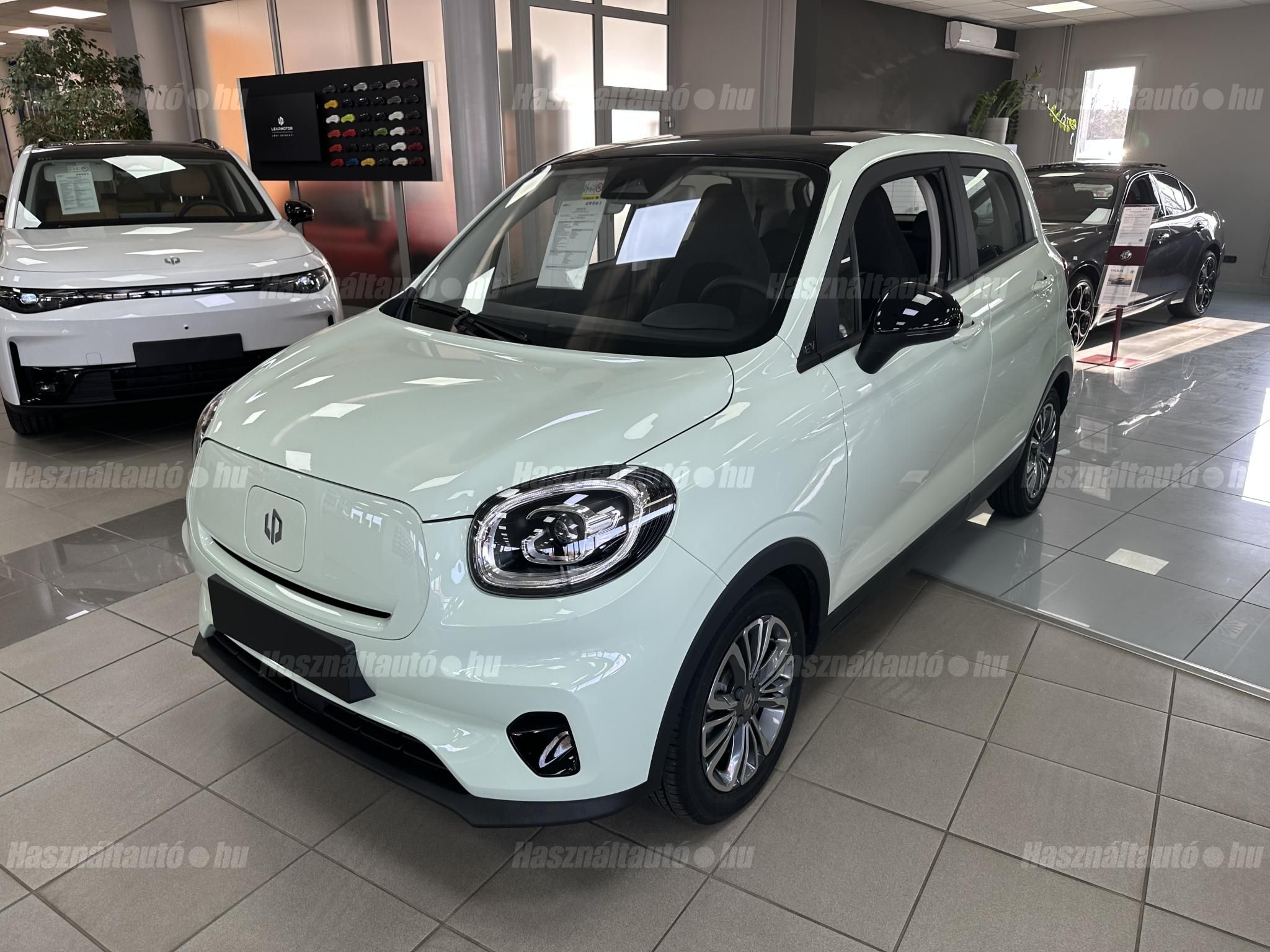 LEAPMOTOR T03 2025/12 - 1