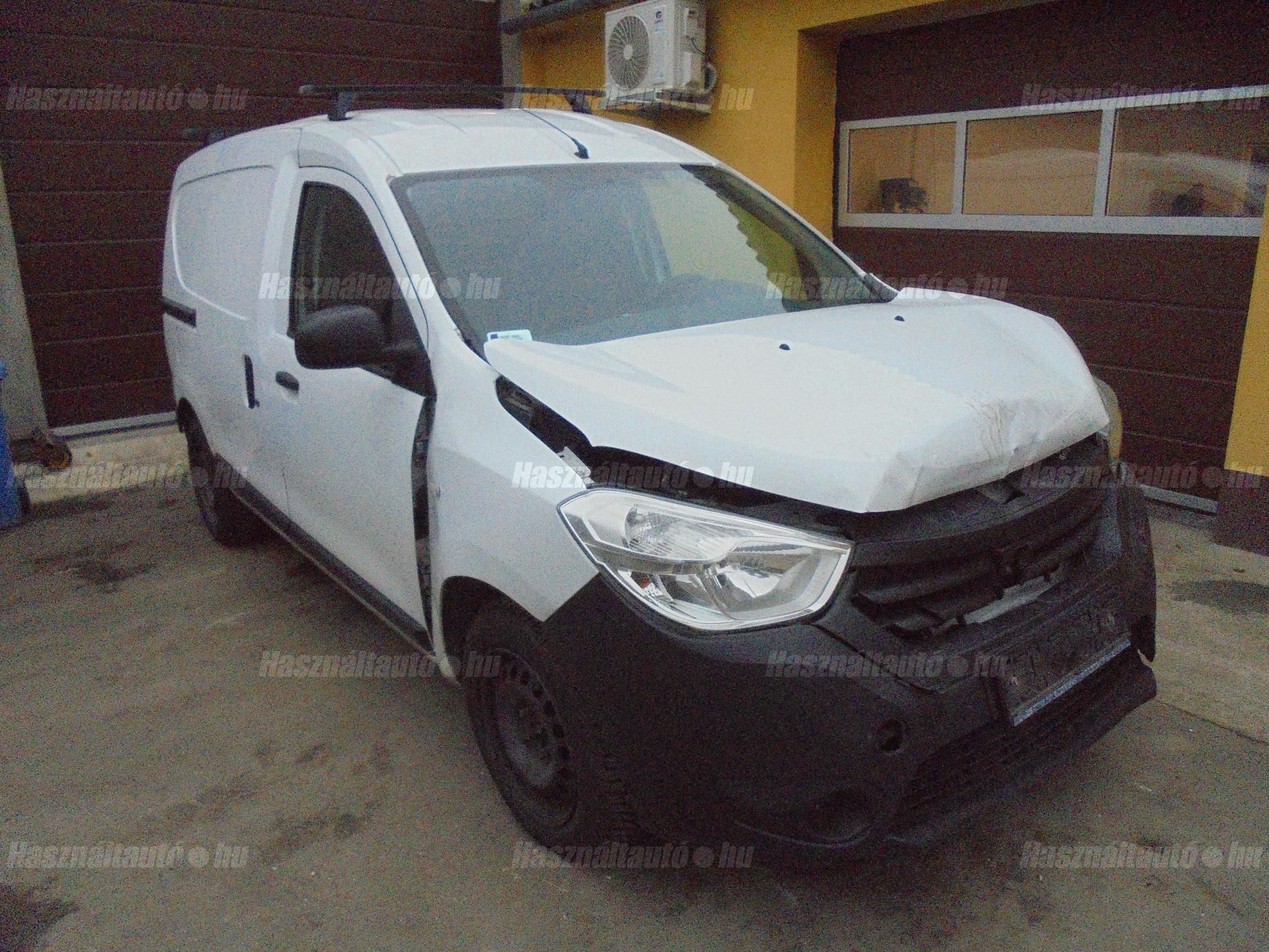 DACIA DOKKER 2016 - 1