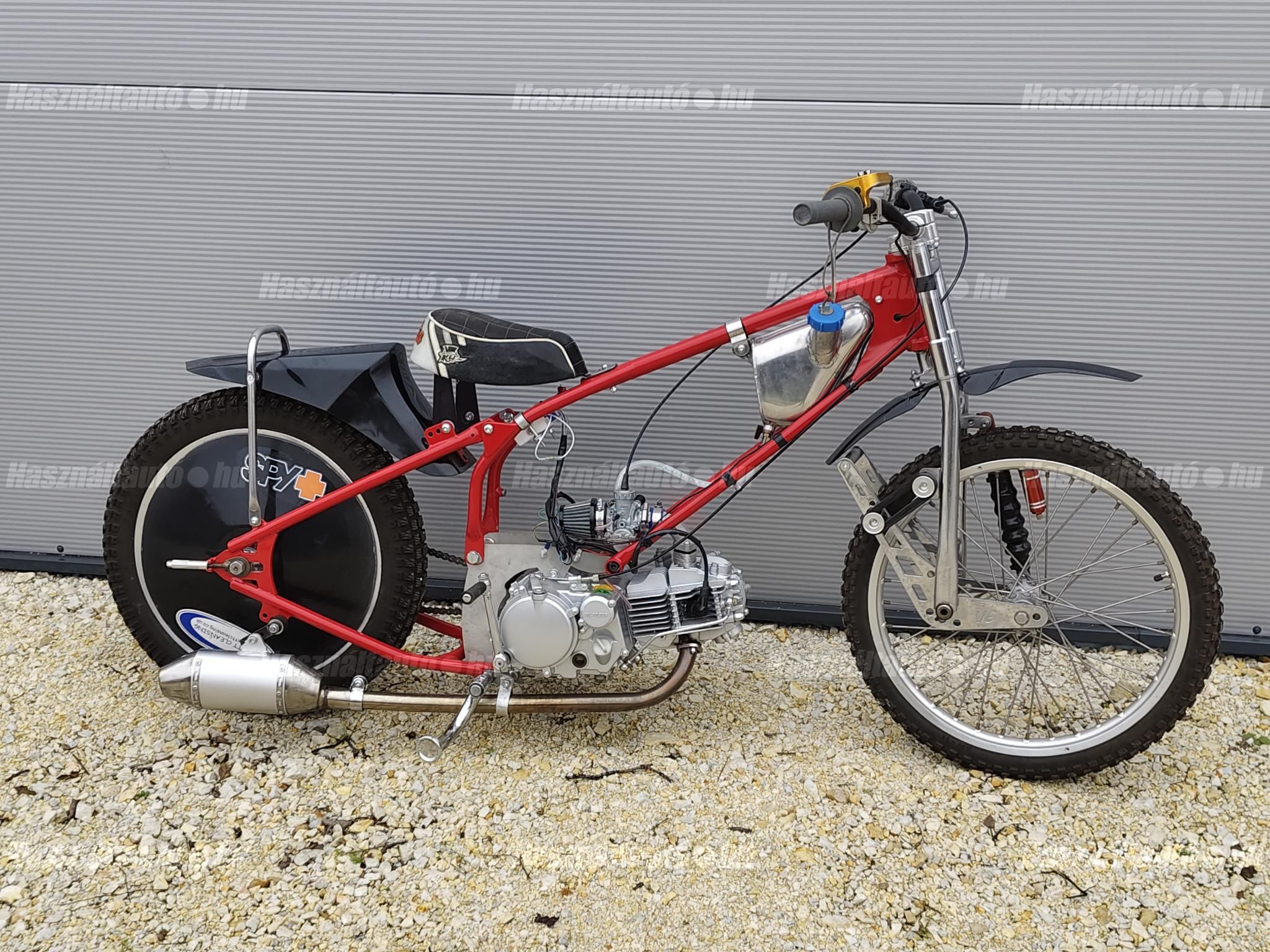 JAWA EGYÉB 2019 - 1