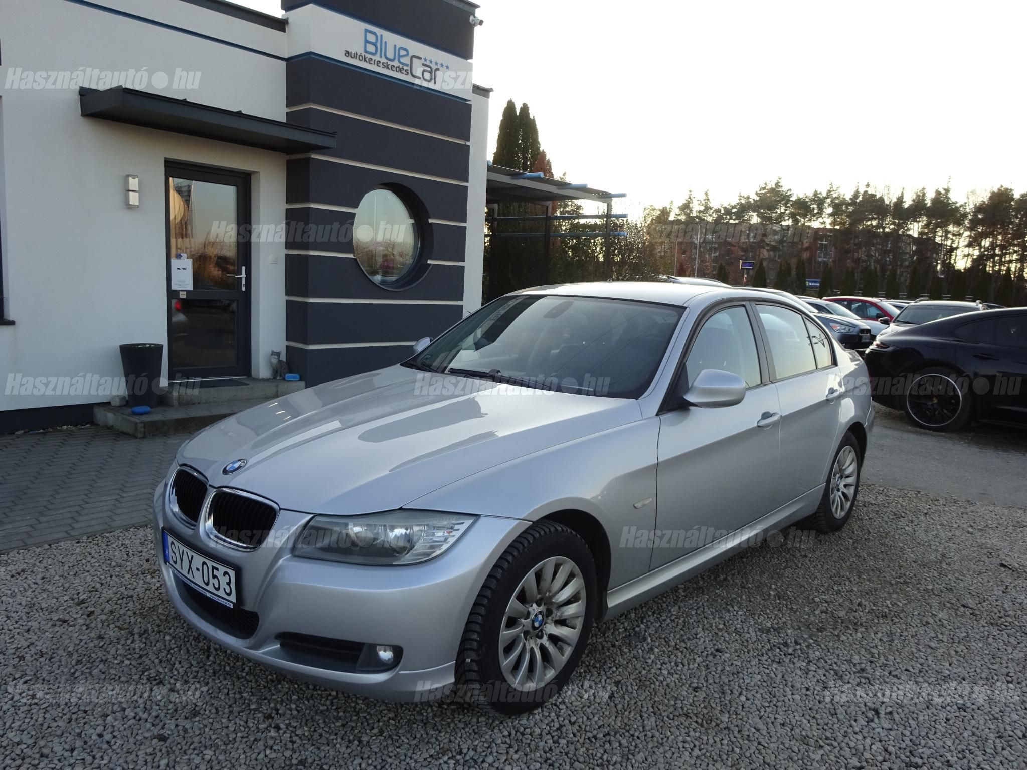 BMW 318 2009/7 - 1