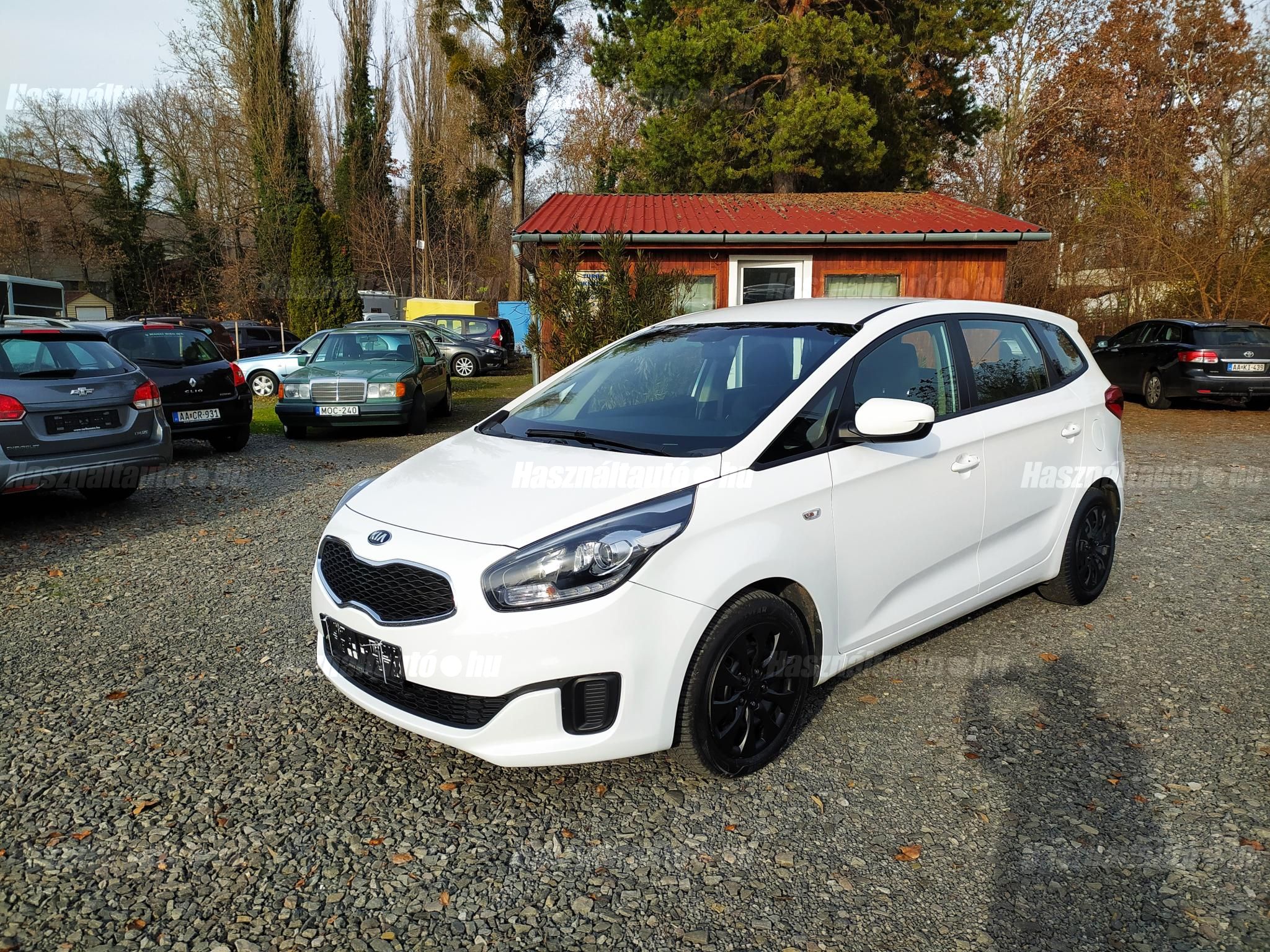 KIA CARENS 2015/4 - 1