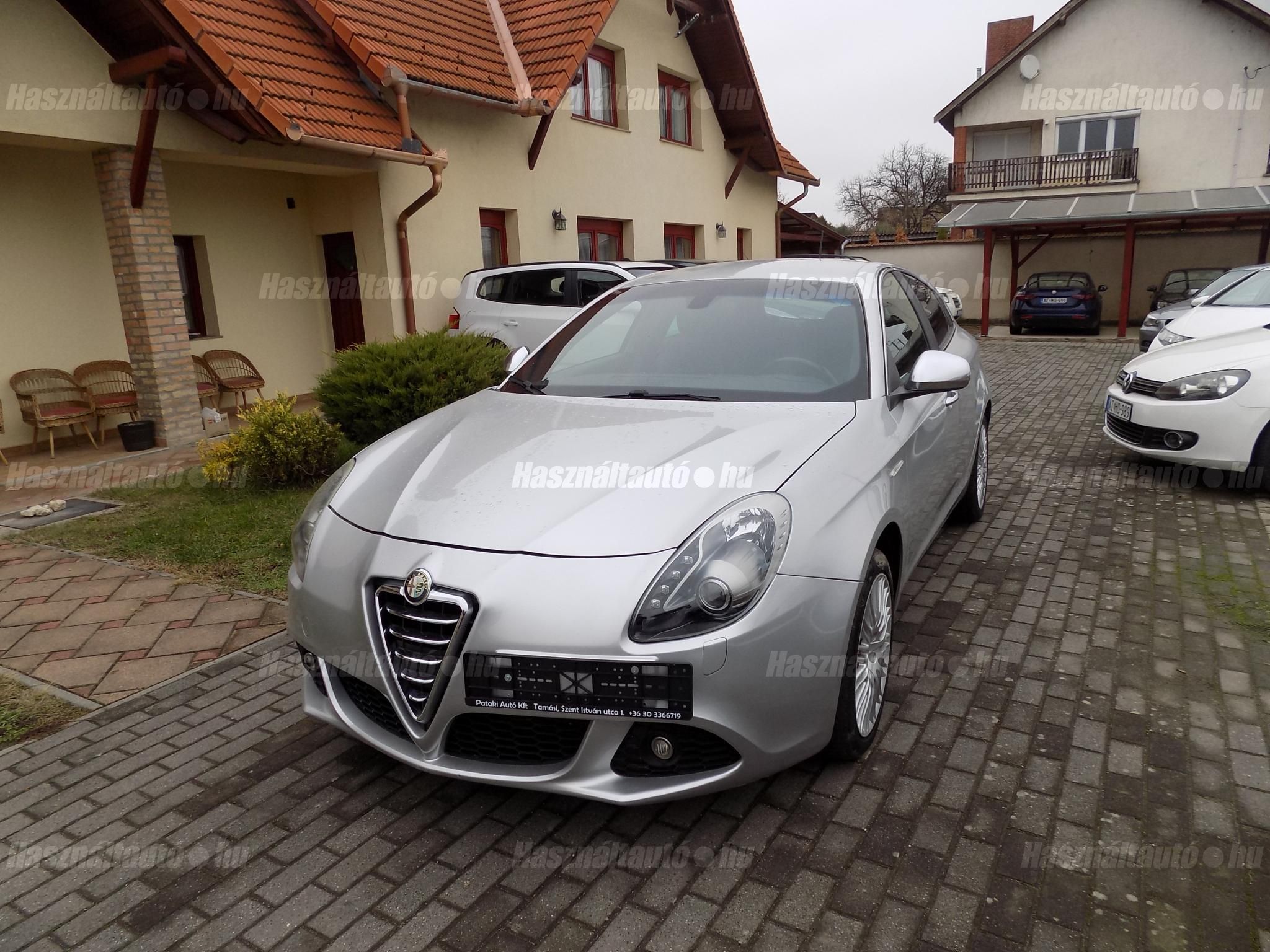 ALFA ROMEO GIULIETTA 2012/2 - 1