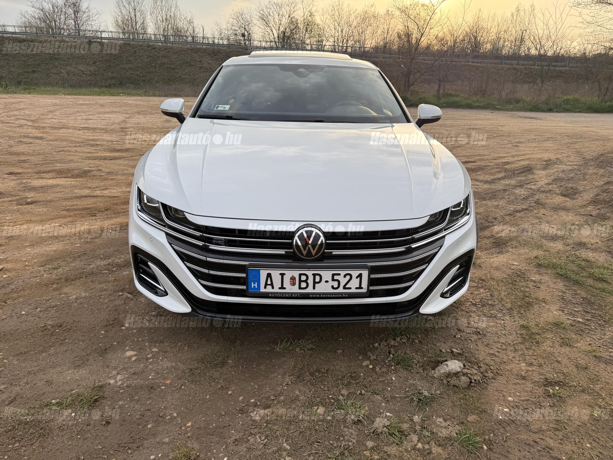 VOLKSWAGEN ARTEON 2024/8 - 1