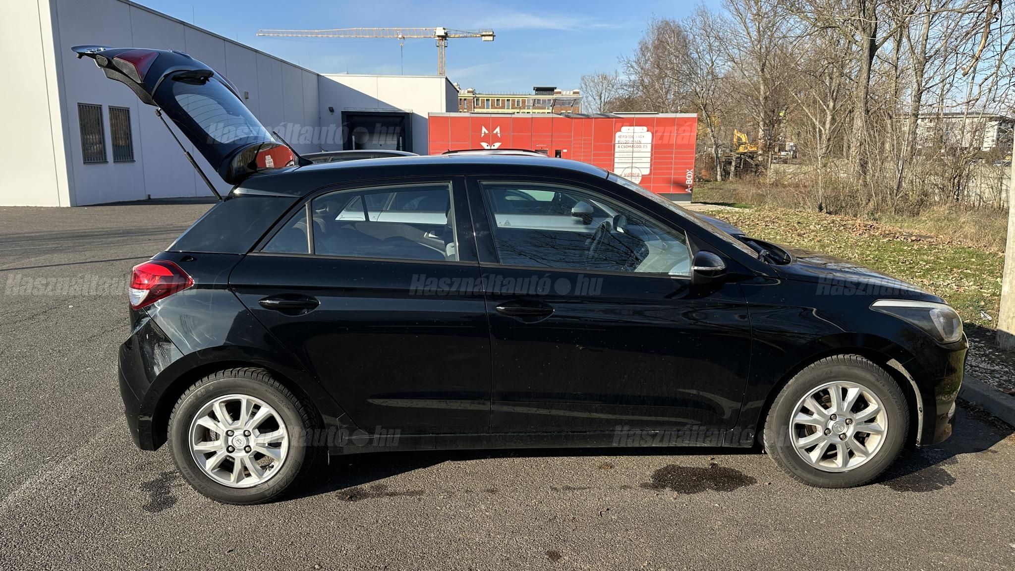 HYUNDAI I20 2016/7 - 1