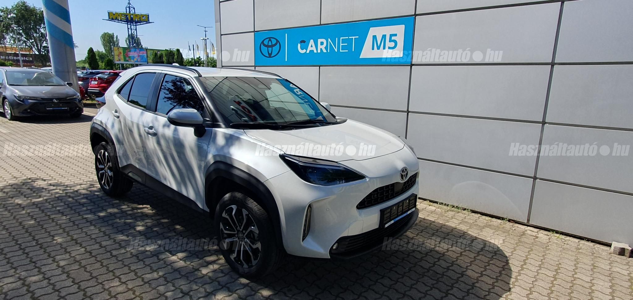 TOYOTA YARIS CROSS 2025 - 1