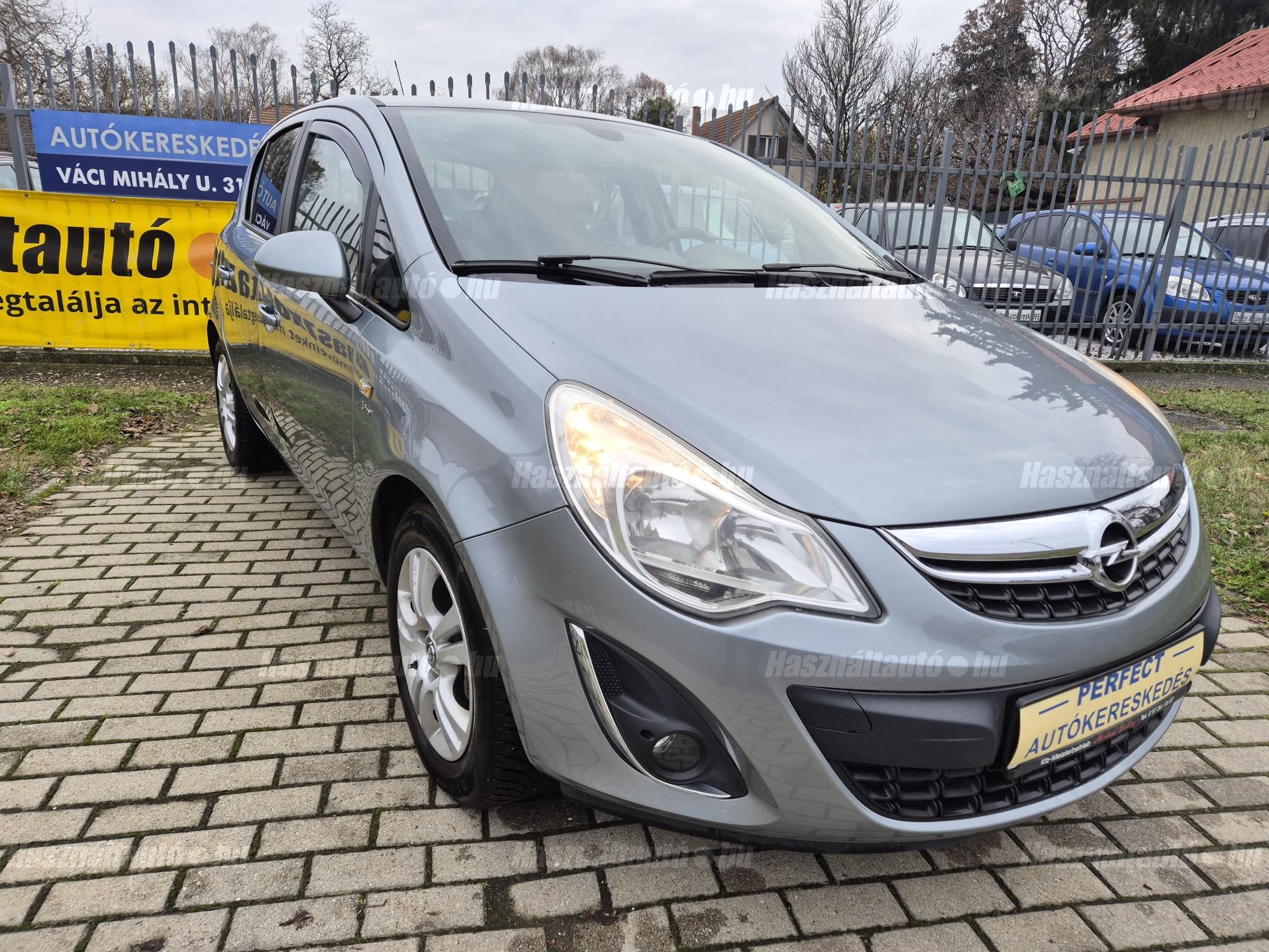 OPEL CORSA D 2013/6 - 1