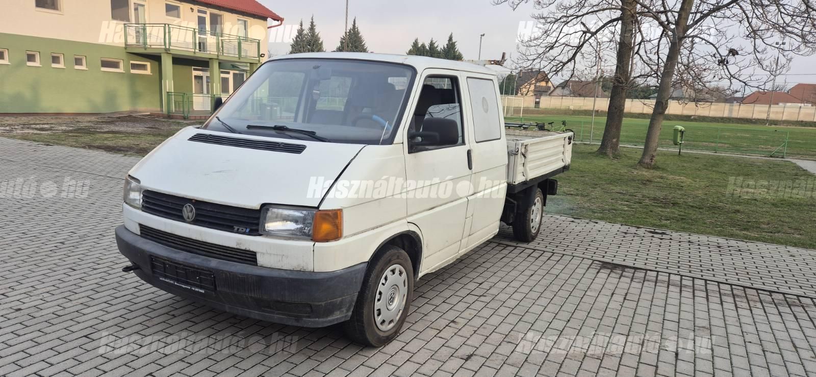VOLKSWAGEN TRANSPORTER T4 2002 - 1