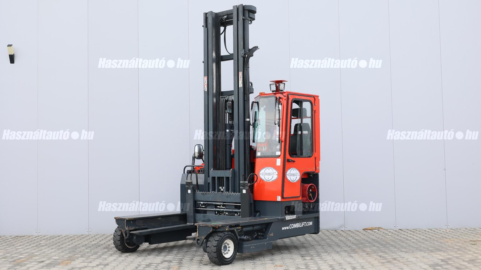 COMBILIFT 2014 - 1