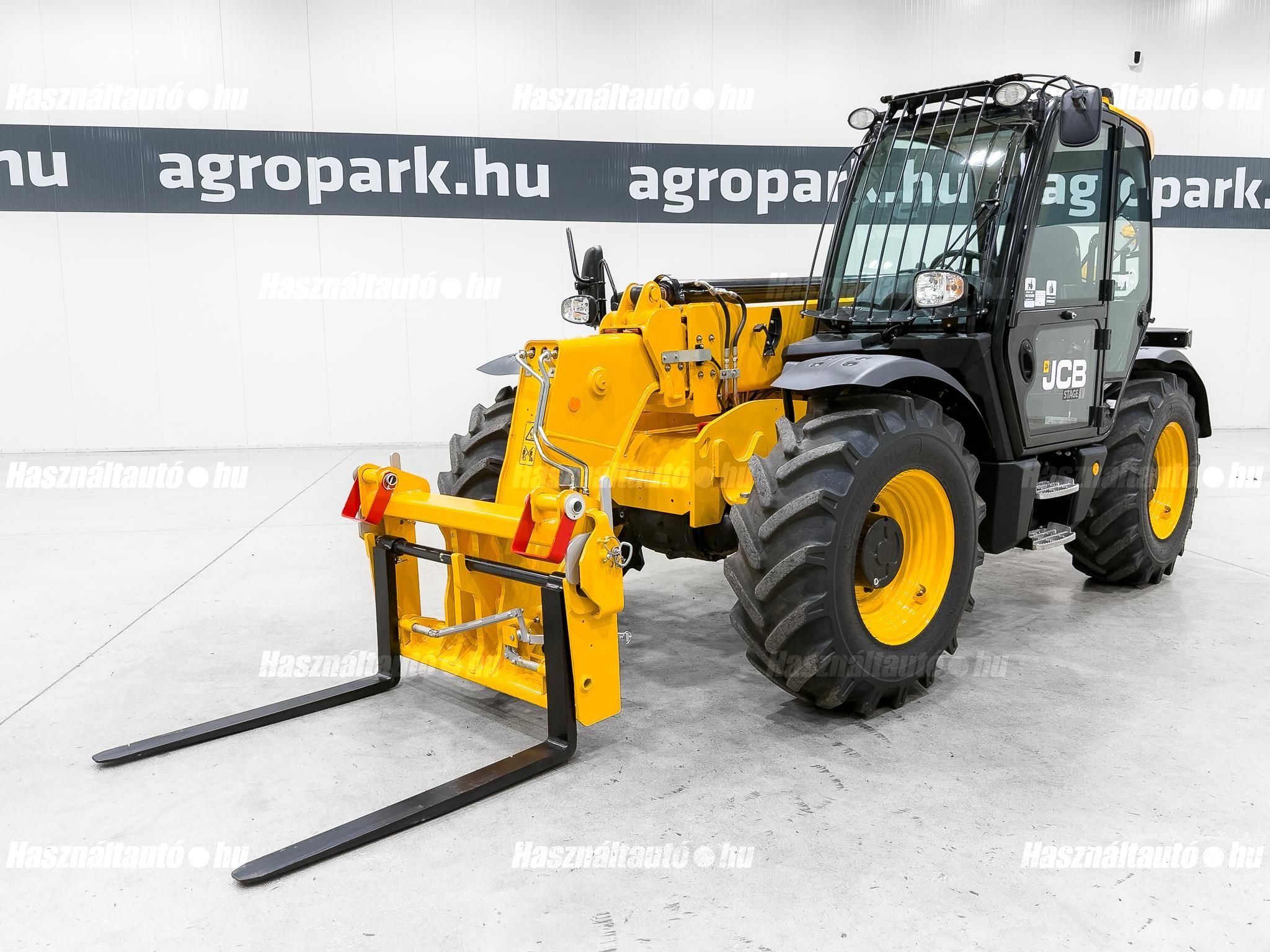 JCB 2023/12 - 1