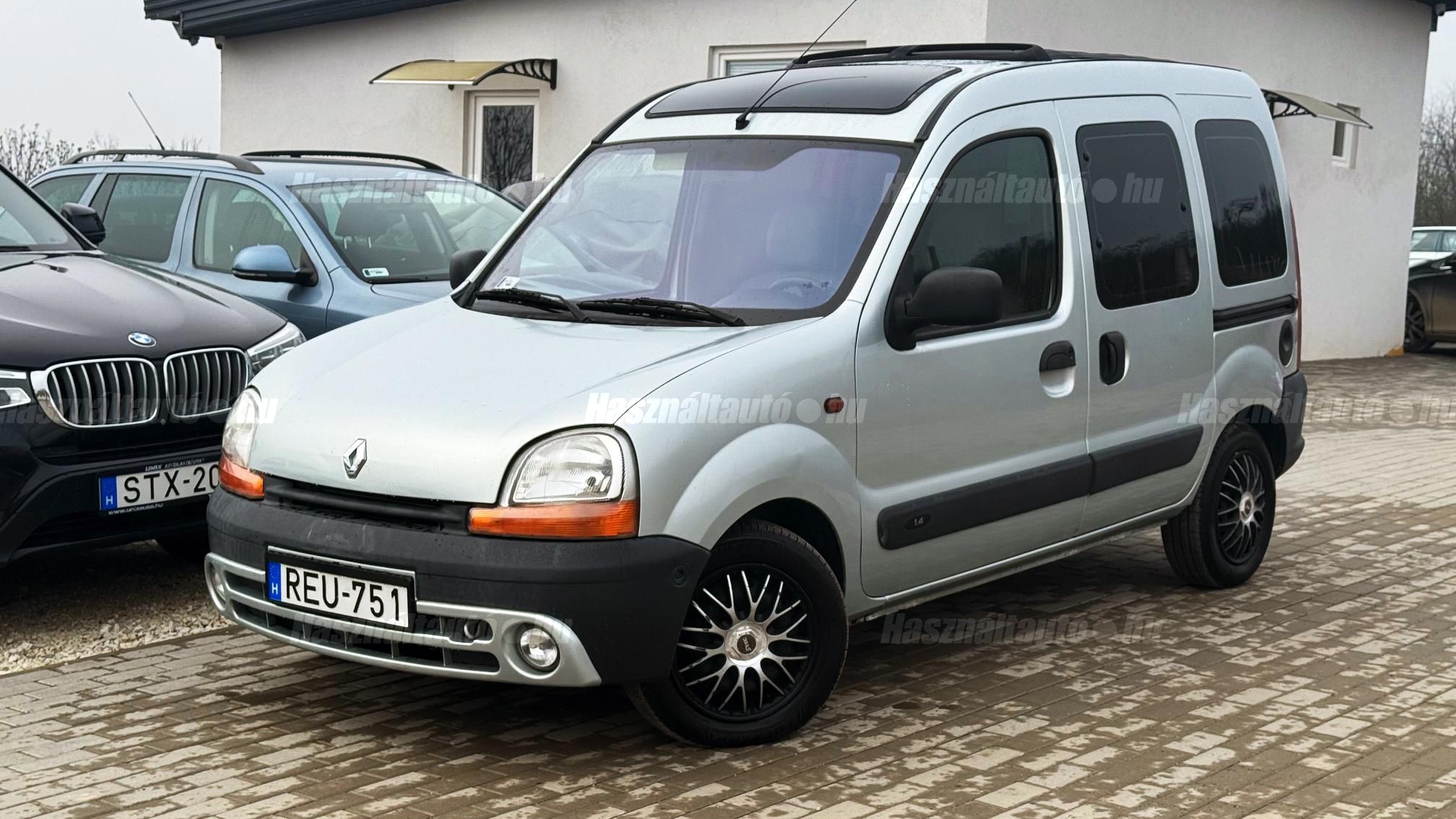 RENAULT KANGOO 2001/8 - 1