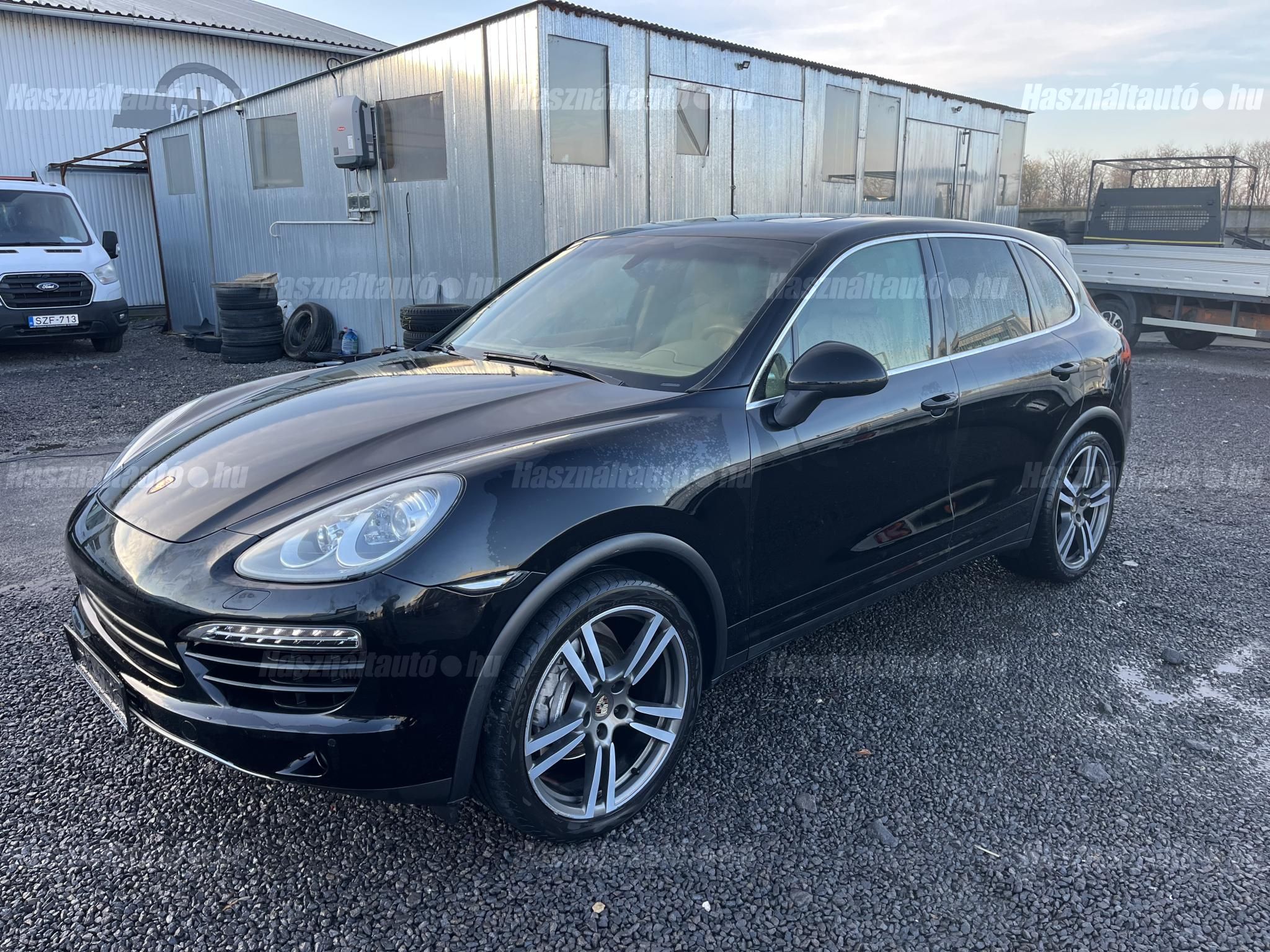 PORSCHE CAYENNE 2012/7 - 1