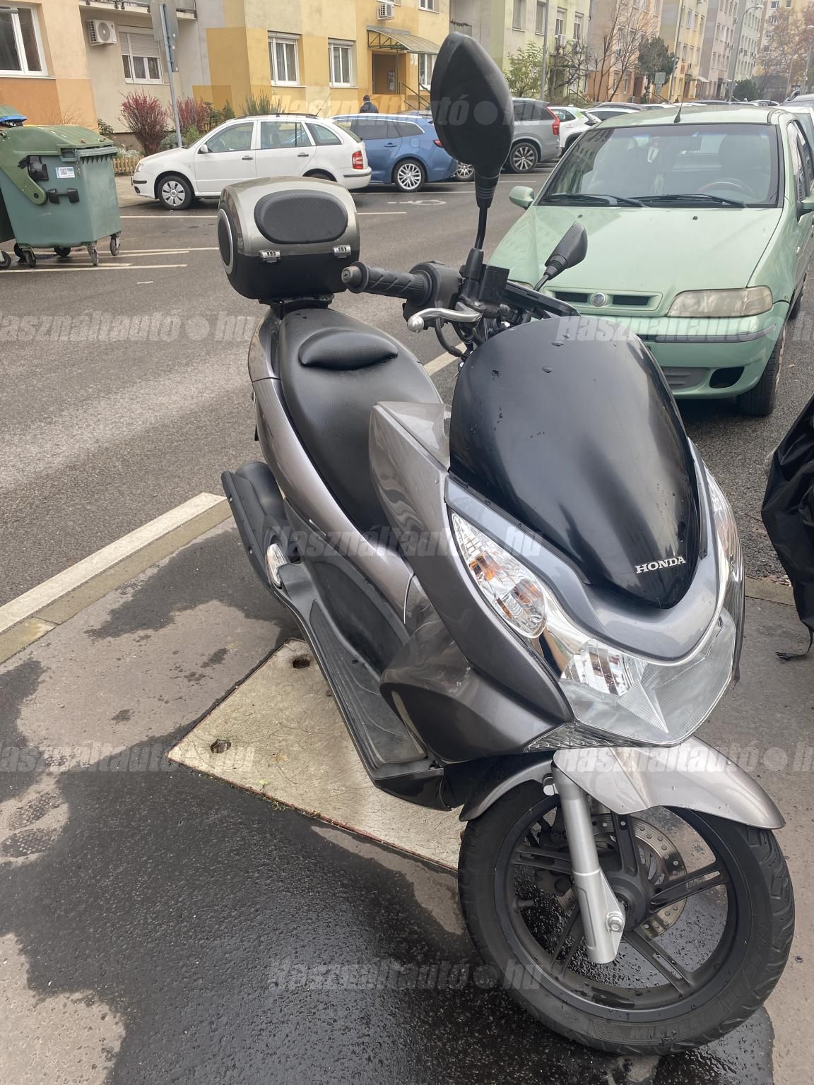 HONDA PCX 2010/4 - 1