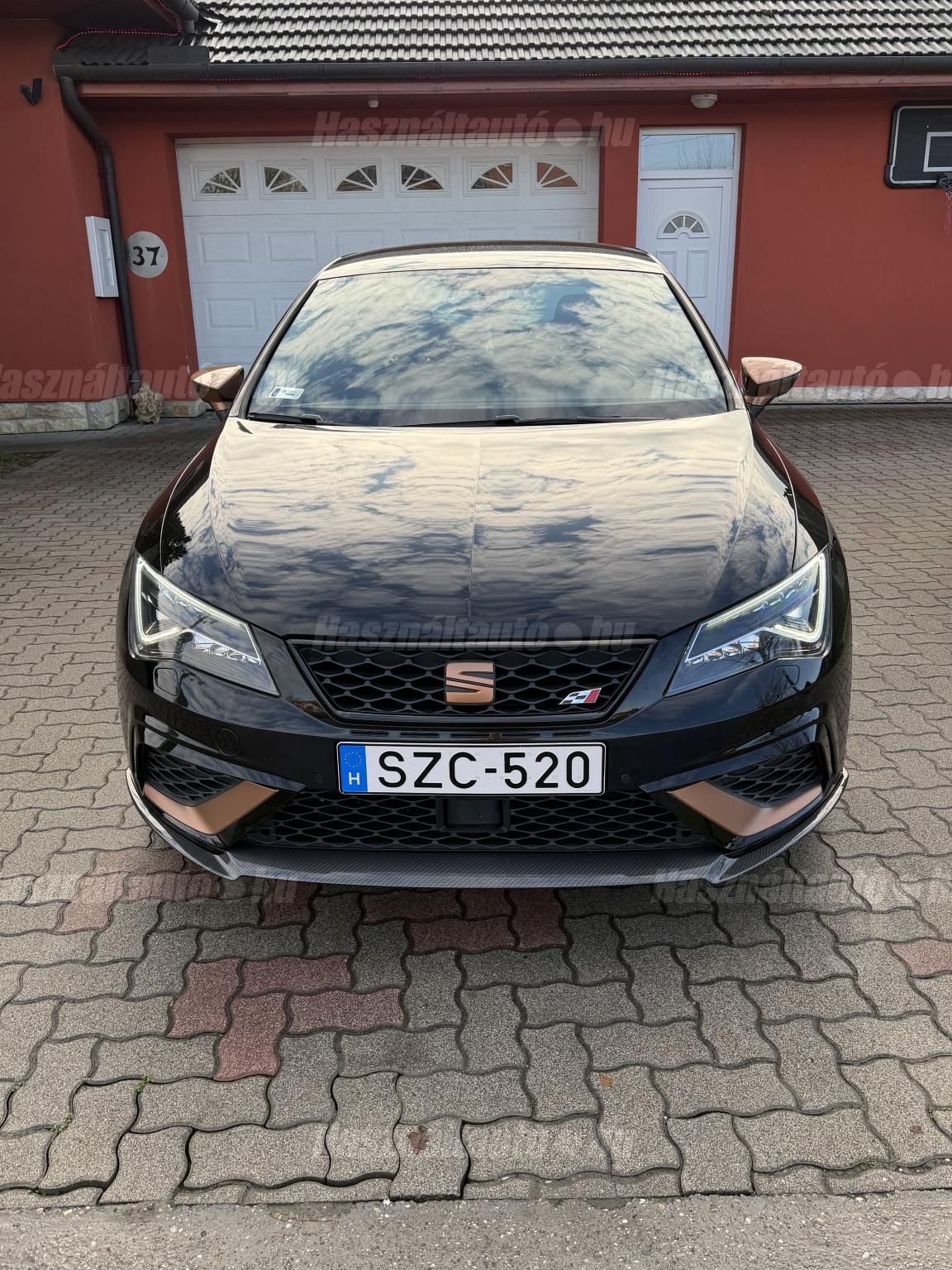 SEAT LEON 2018/8 - 1