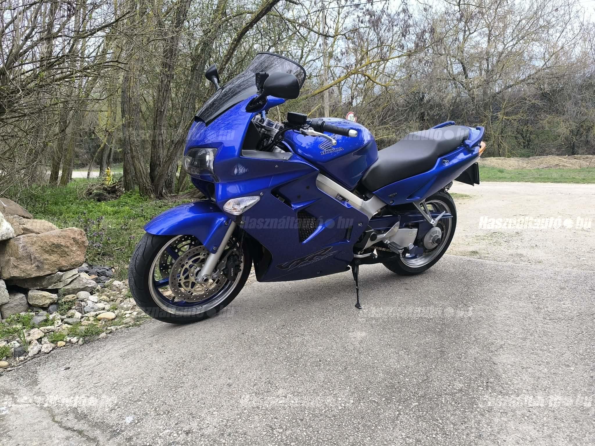 HONDA VFR 800 2001/3 - 1