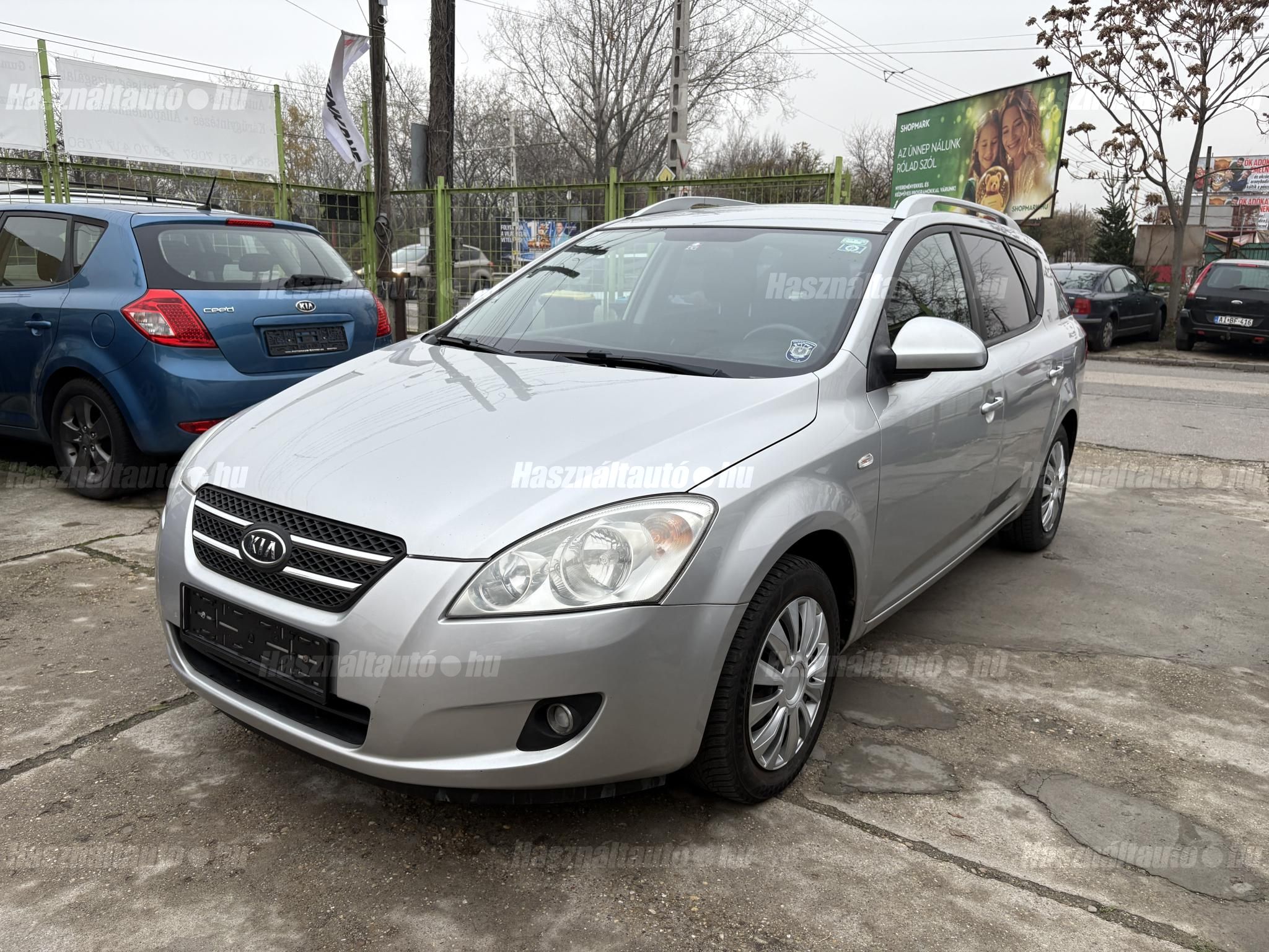 KIA CEE'D 2008/11 - 1