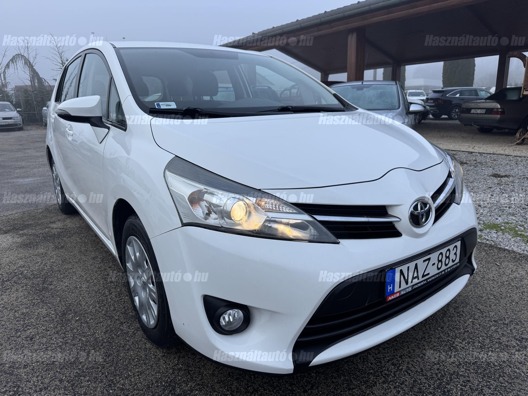 TOYOTA VERSO 2015/2 - 1