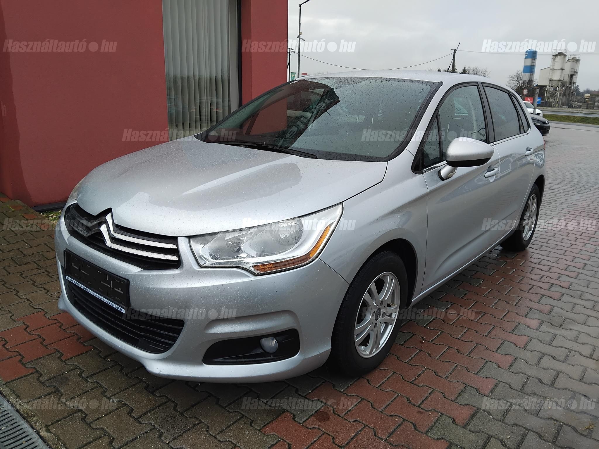 CITROEN C4 2012/8 - 1