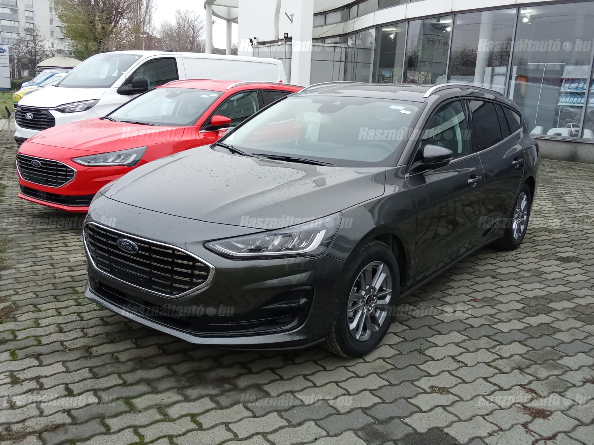 FORD FOCUS 2025 - 1