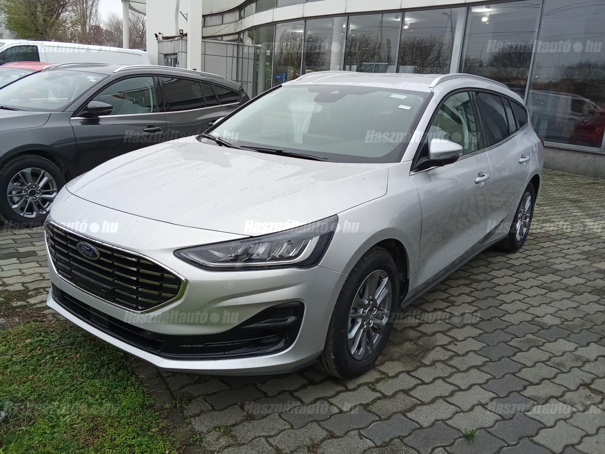 FORD FOCUS 2025 - 1