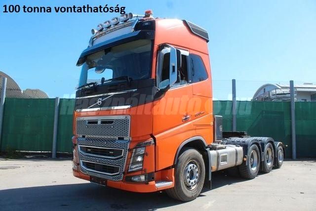 VOLVO 2019 - 1