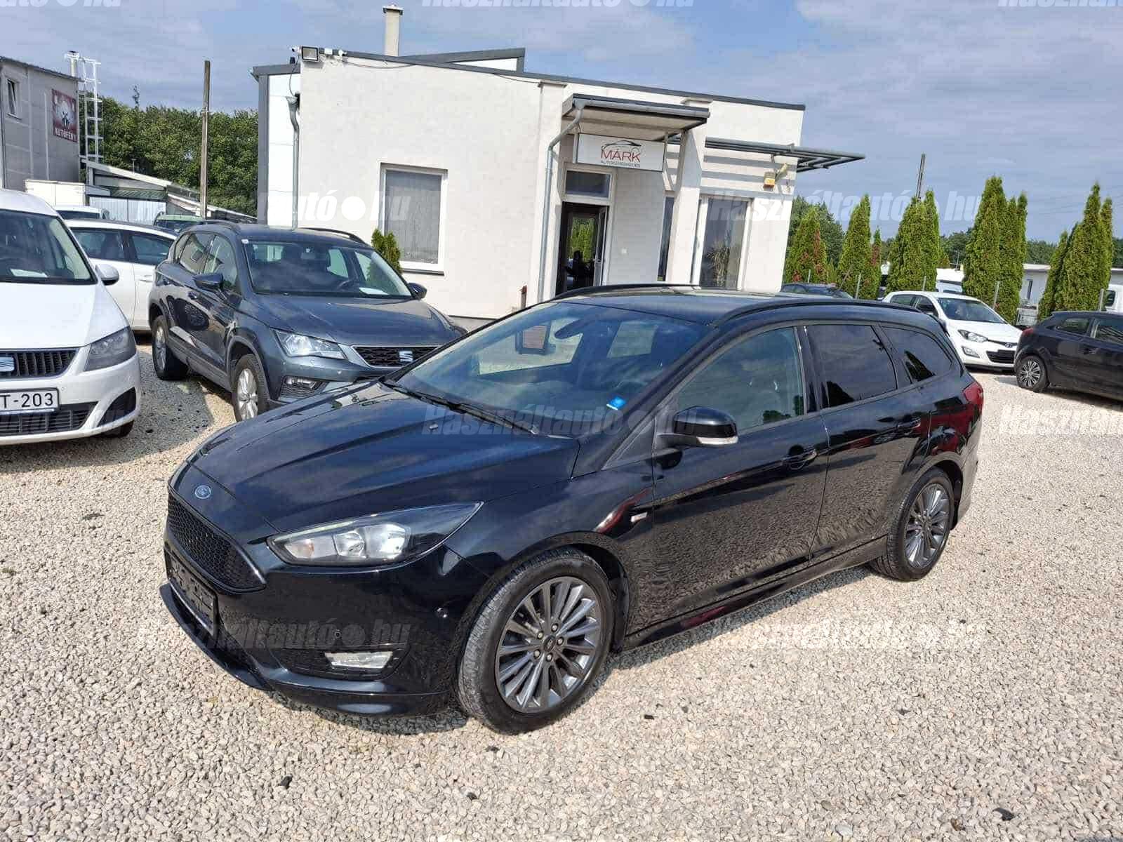 FORD FOCUS 2017/10 - 1