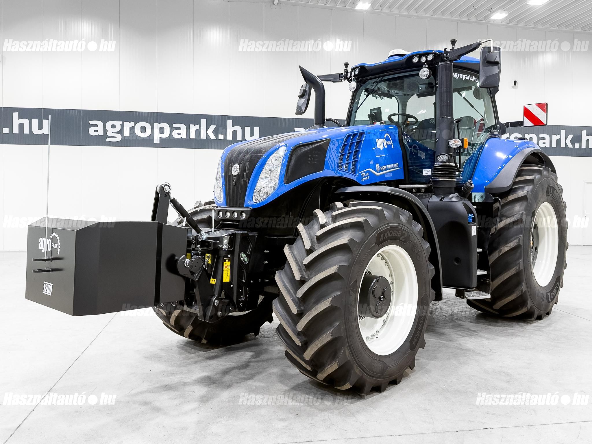 NEW HOLLAND 2024 - 1