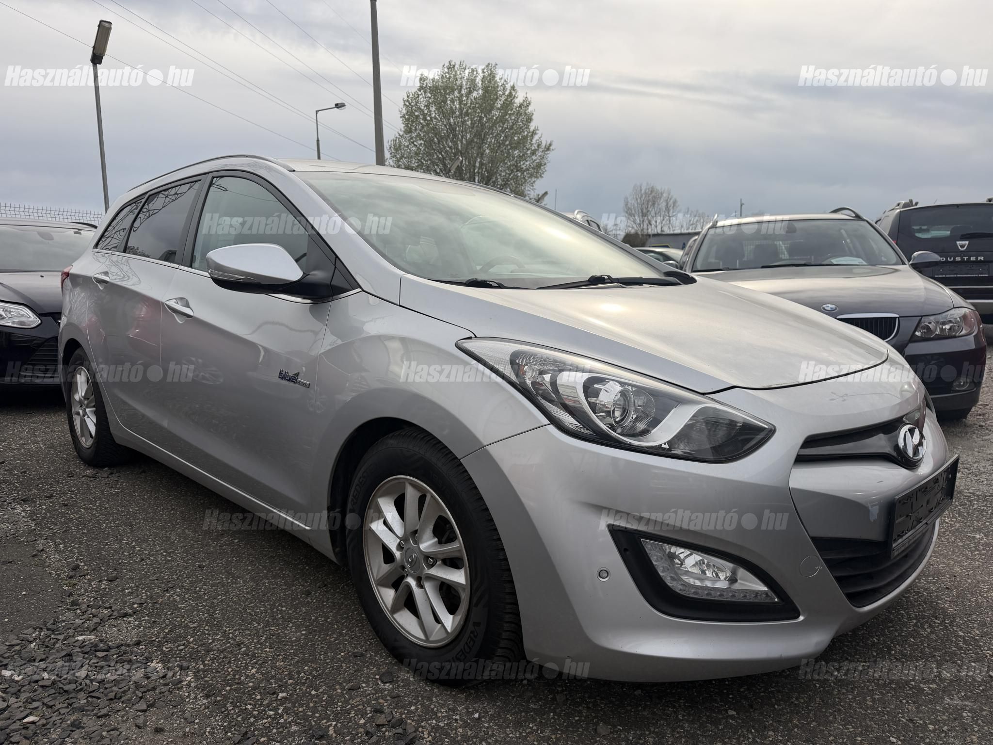HYUNDAI I30 2012/12 - 1