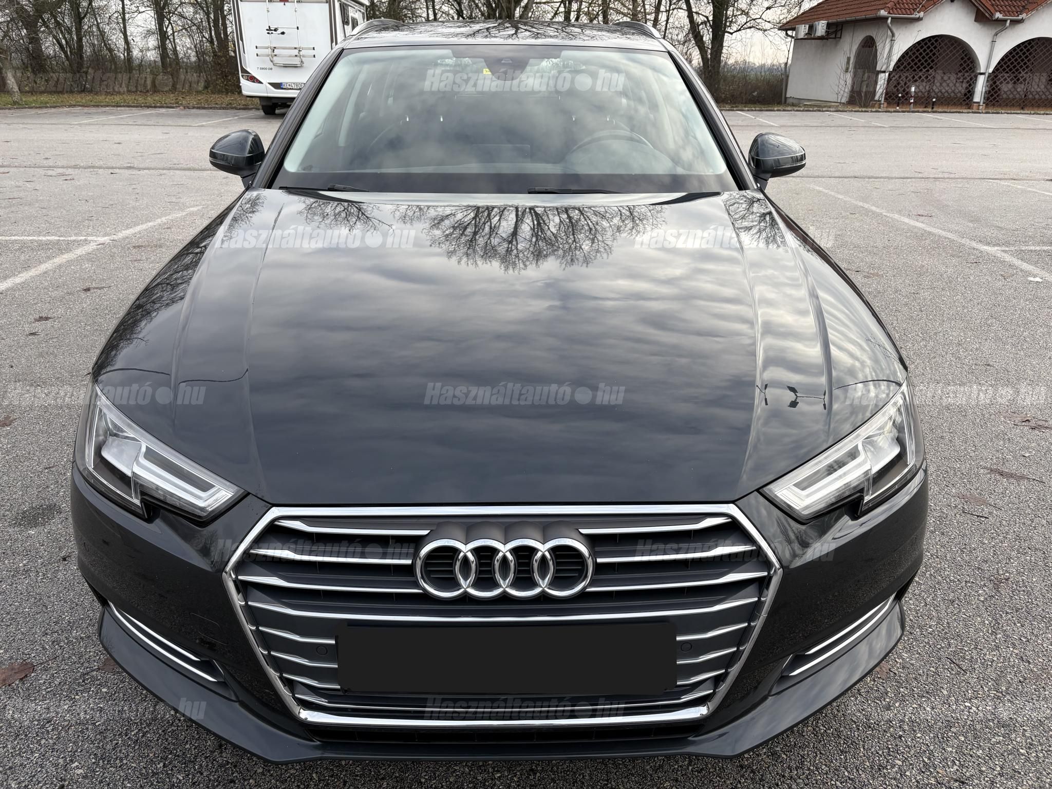 AUDI EGYÉB 2017/12 - 1