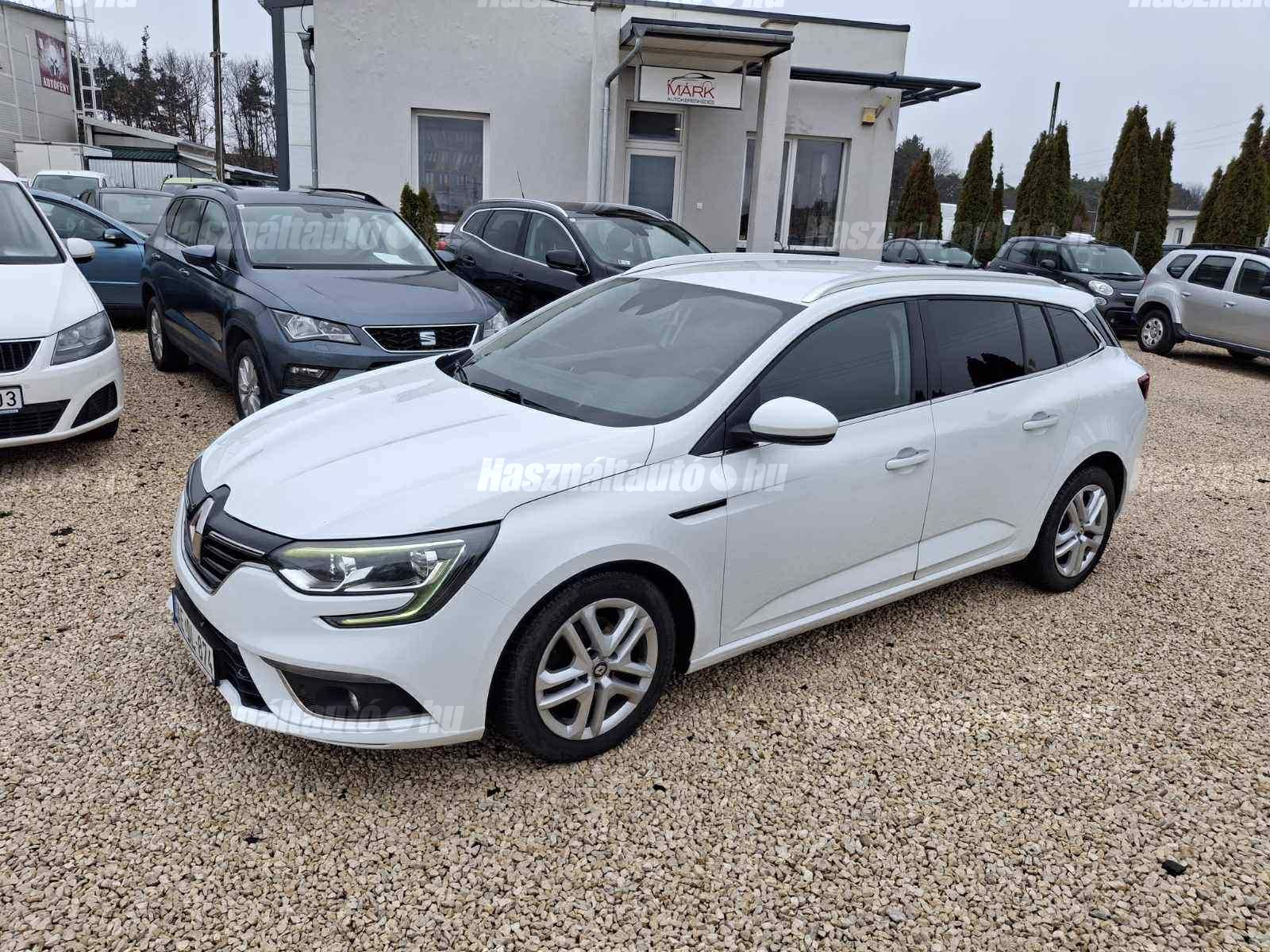 RENAULT MEGANE 2018/2 - 1