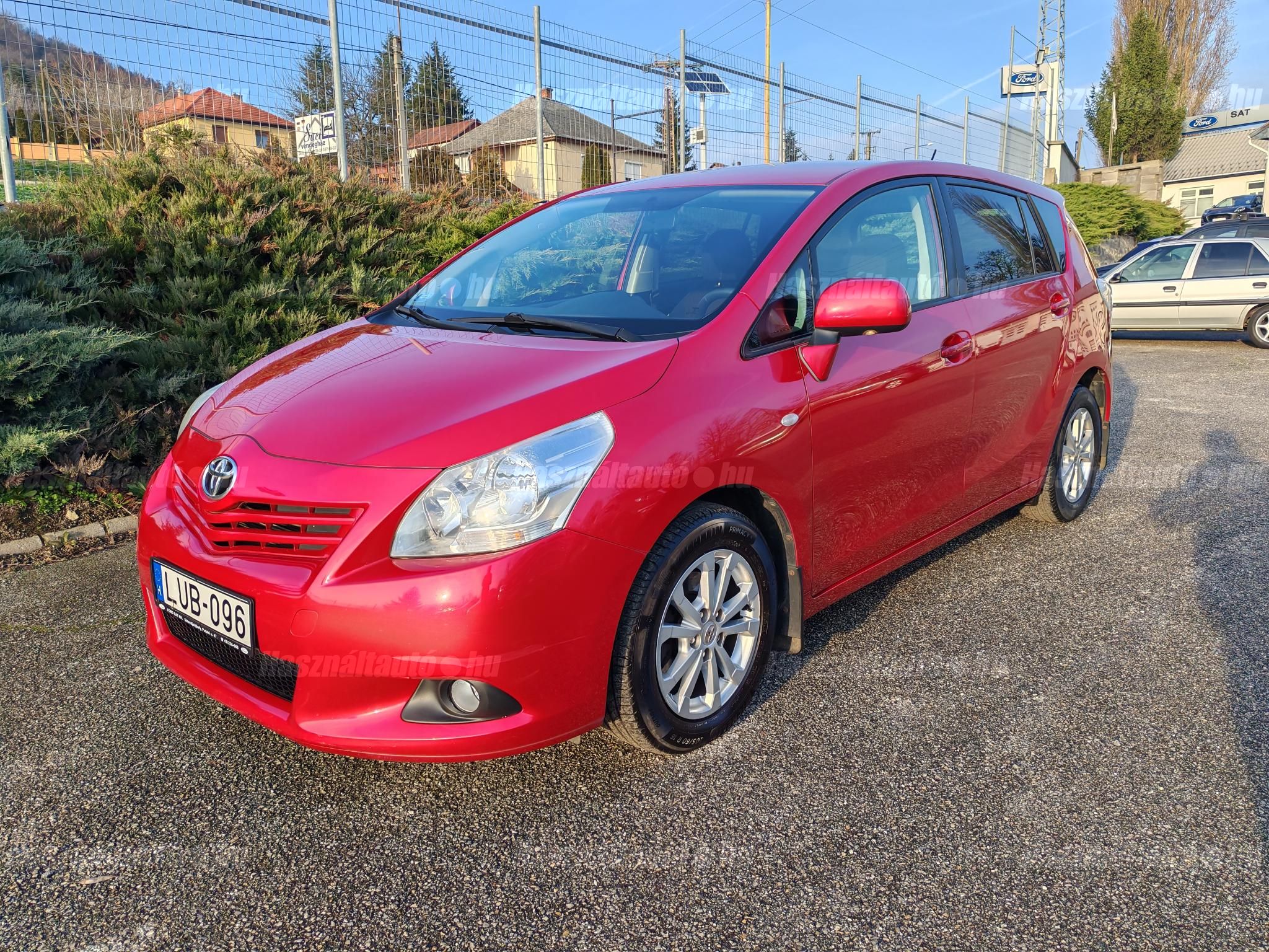 TOYOTA VERSO 2010/12 - 1