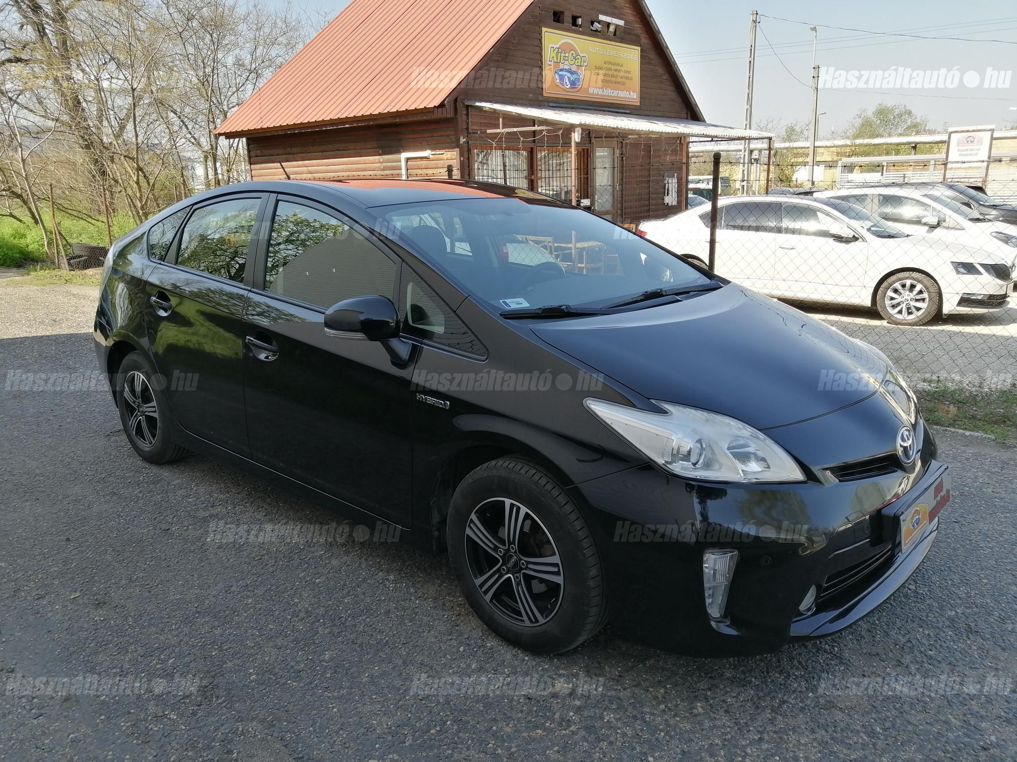 TOYOTA PRIUS 2013/1 - 1