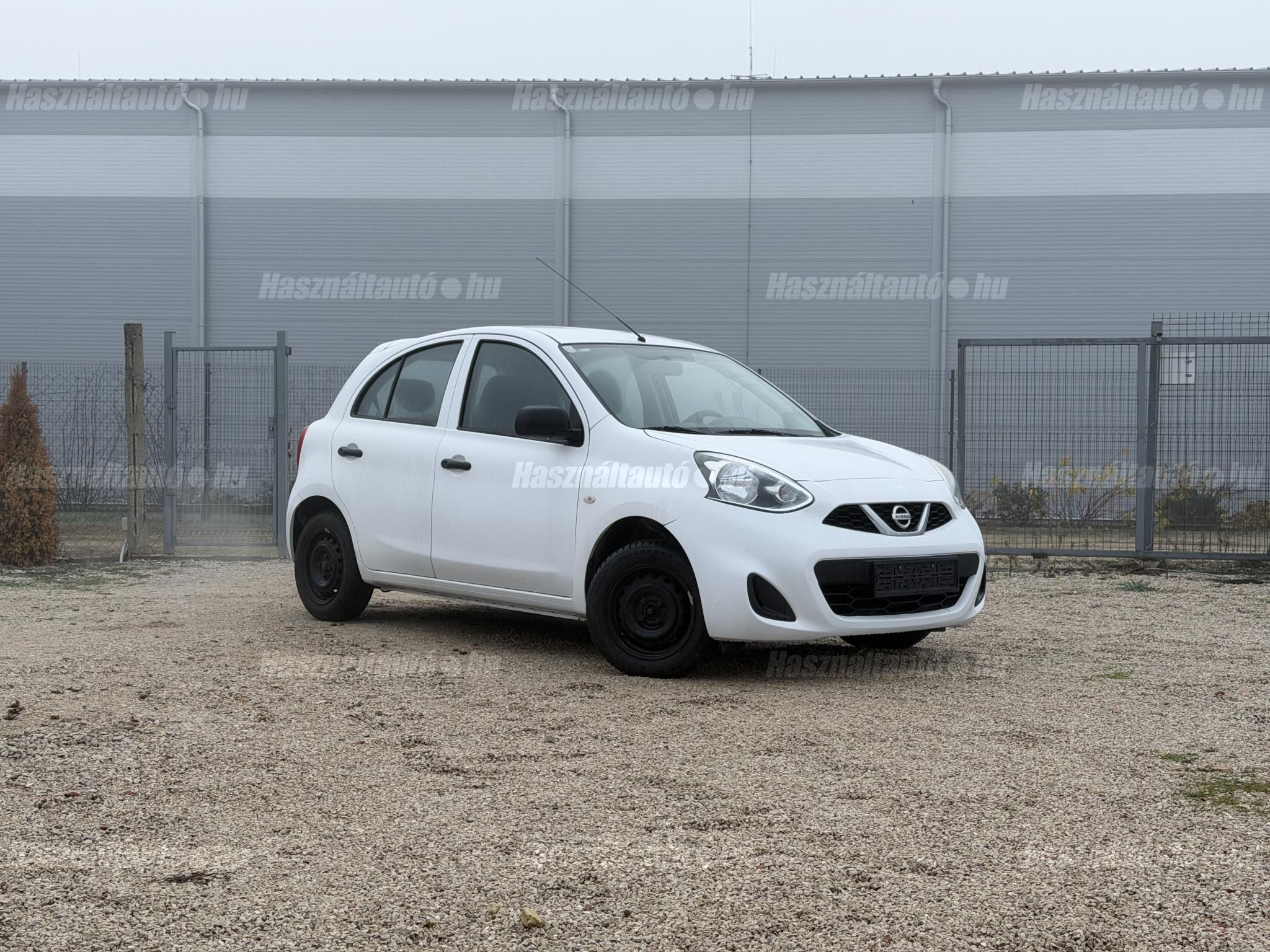 NISSAN MICRA 2015/6 - 1