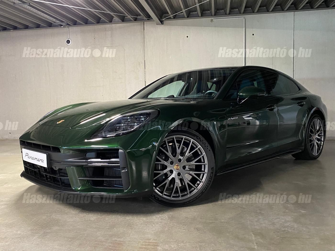 PORSCHE PANAMERA 2025 - 1