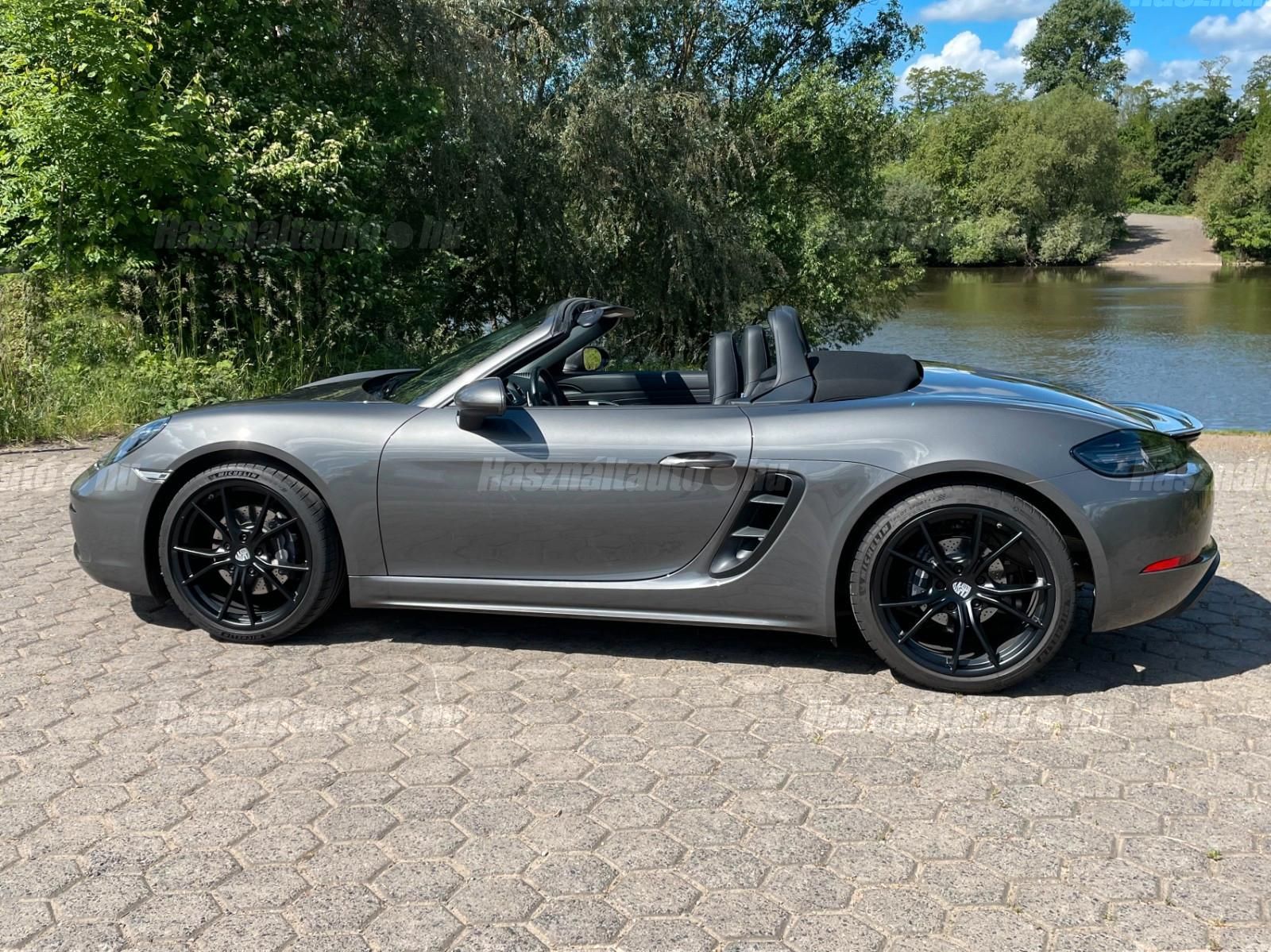 PORSCHE BOXSTER 2020 - 1