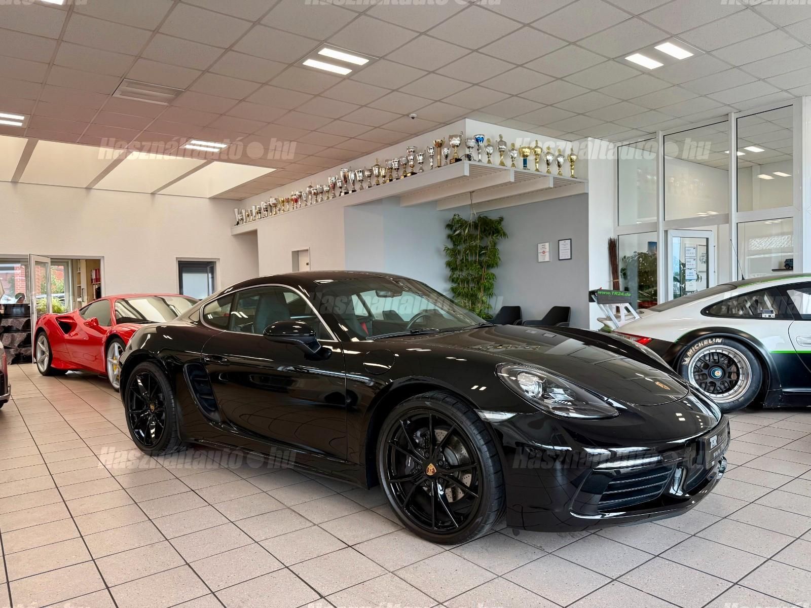 PORSCHE CAYMAN 2021 - 1