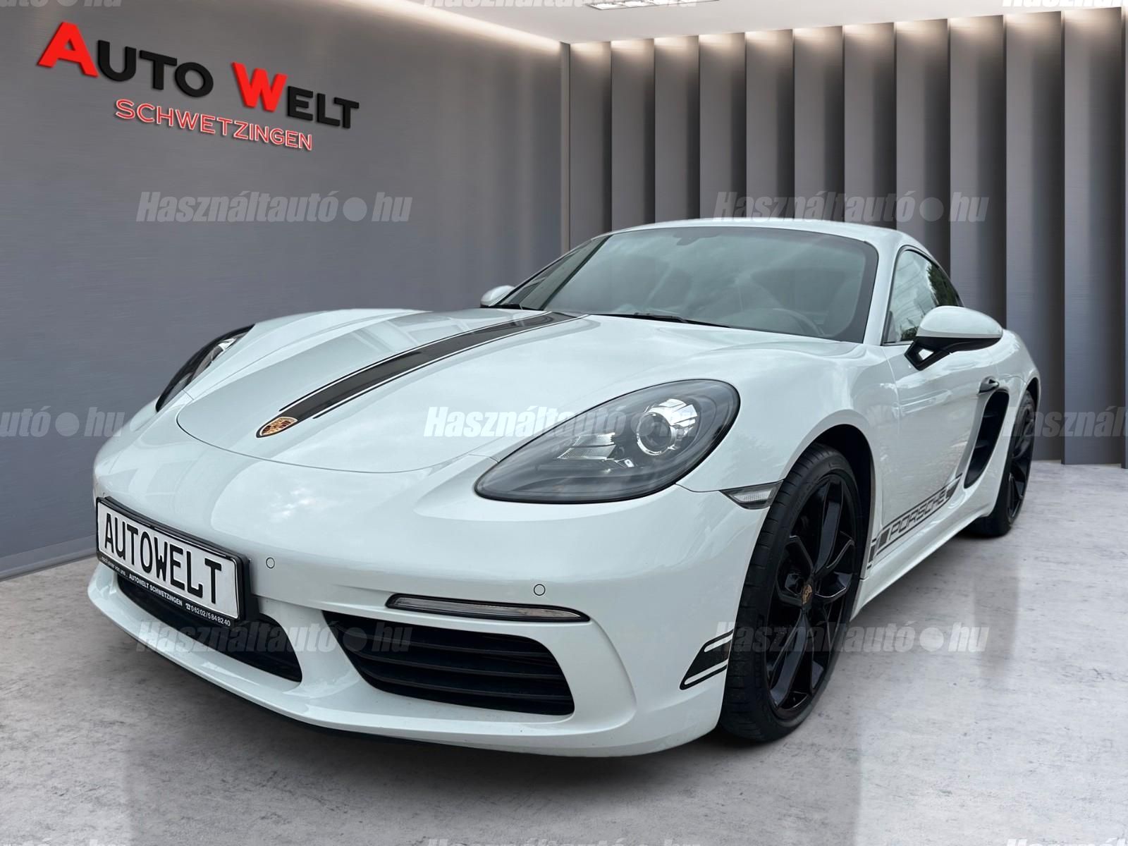 PORSCHE CAYMAN 2024 - 1