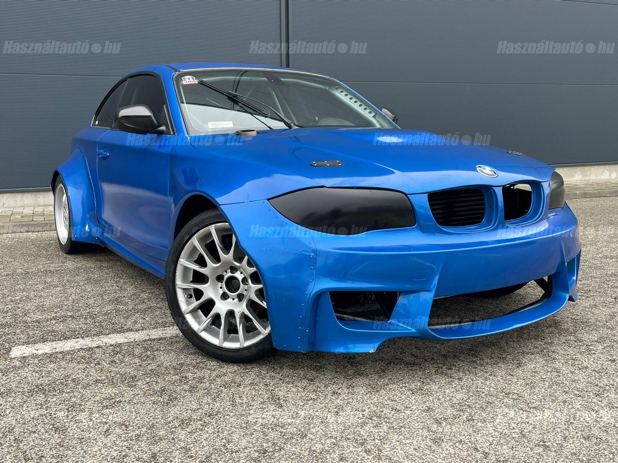 BMW EGYÉB 2012/7 - 1