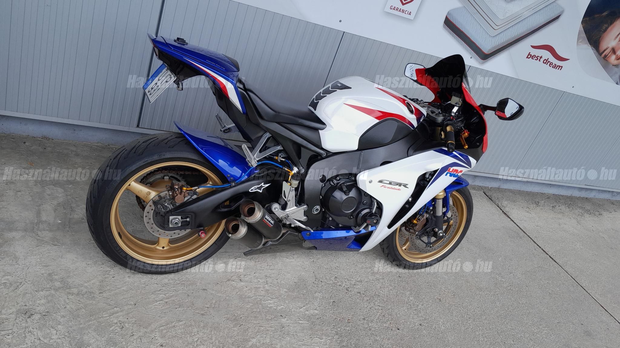 HONDA CBR 1000 RR 2009/6 - 1