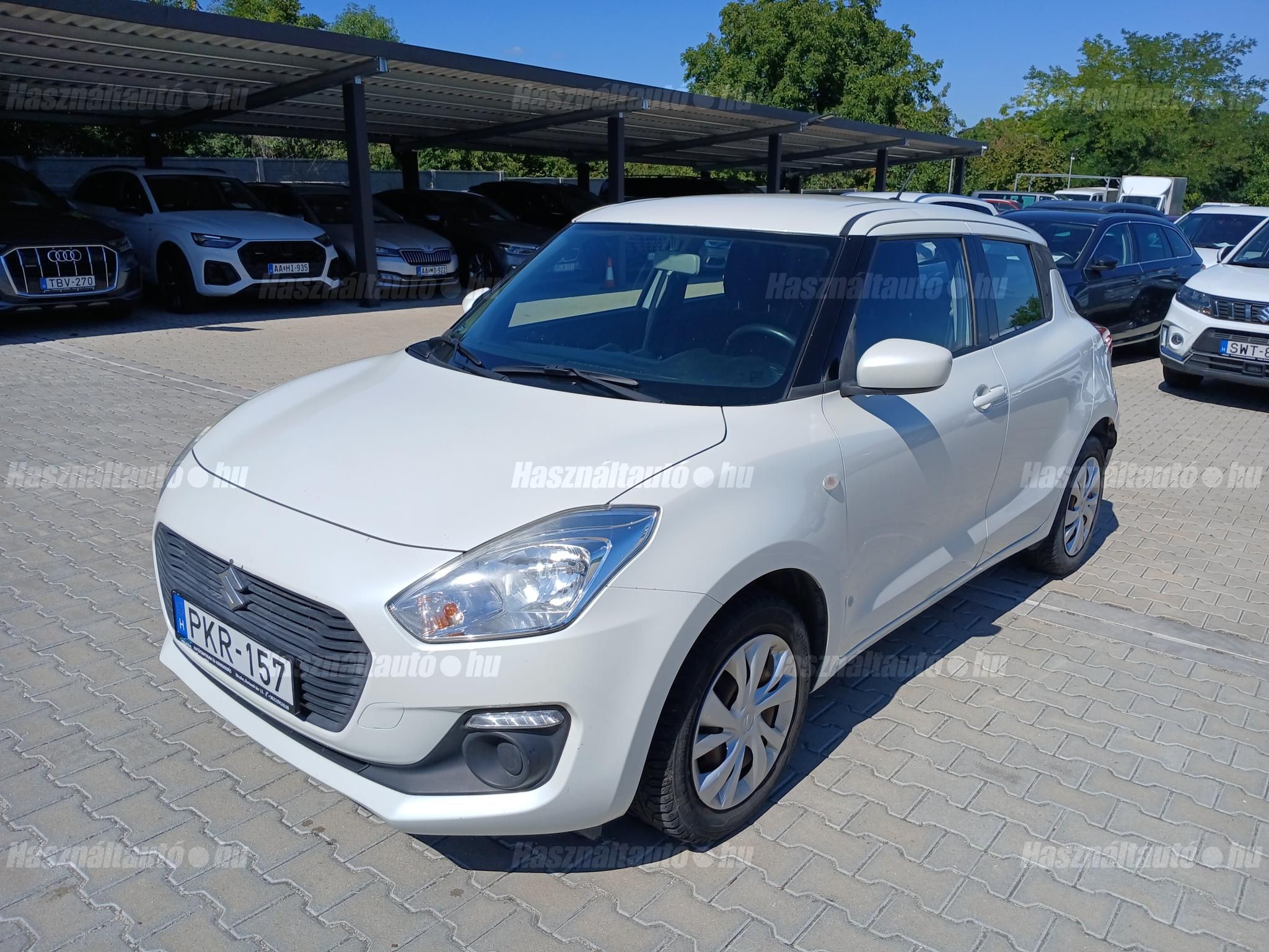 SUZUKI SWIFT 2017/10 - 1