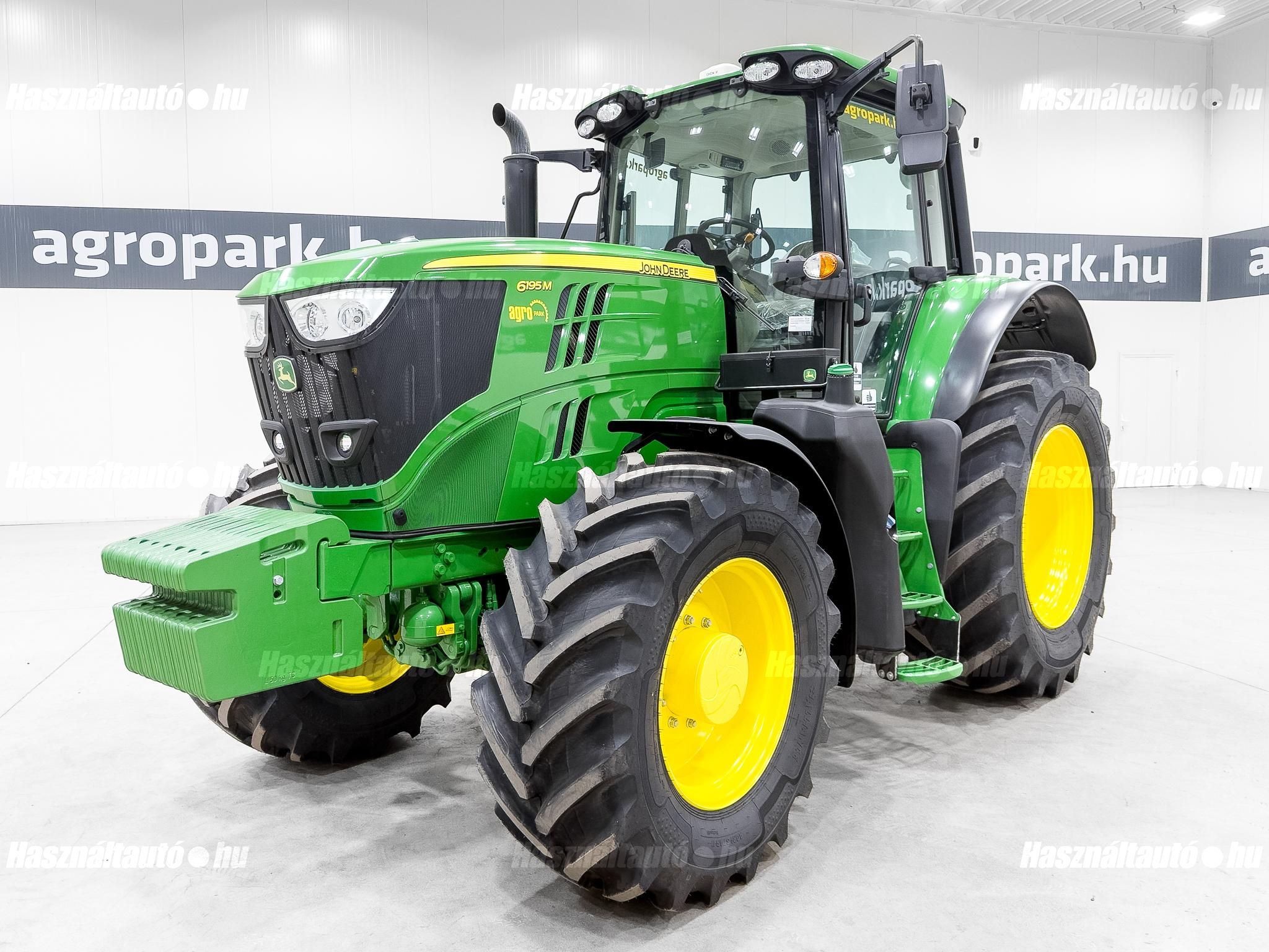 JOHN DEERE 2023 - 1