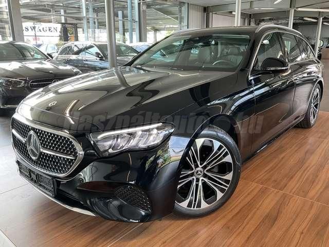 MERCEDES-BENZ E 220 2024/11 - 1