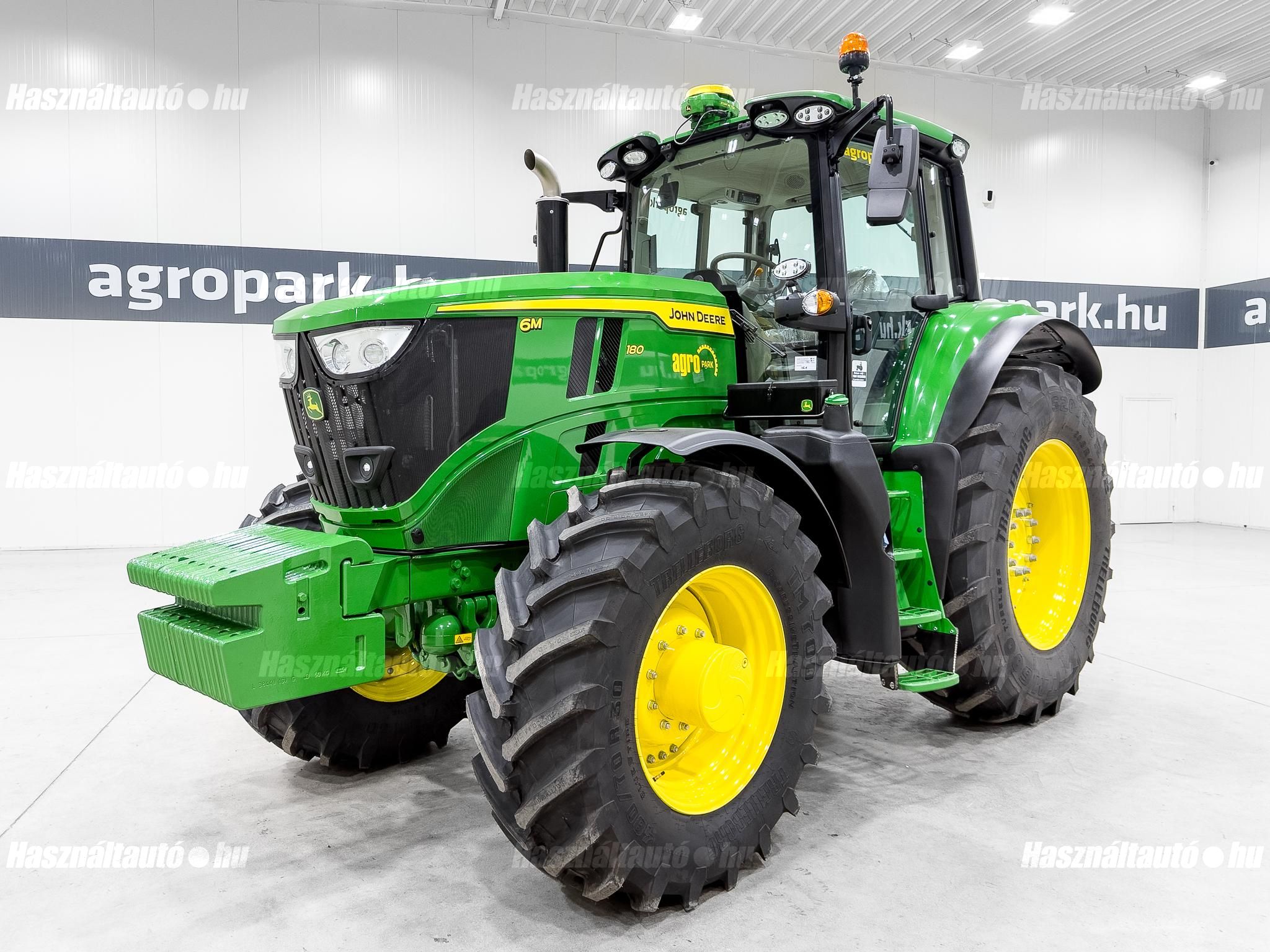 JOHN DEERE 2025 - 1