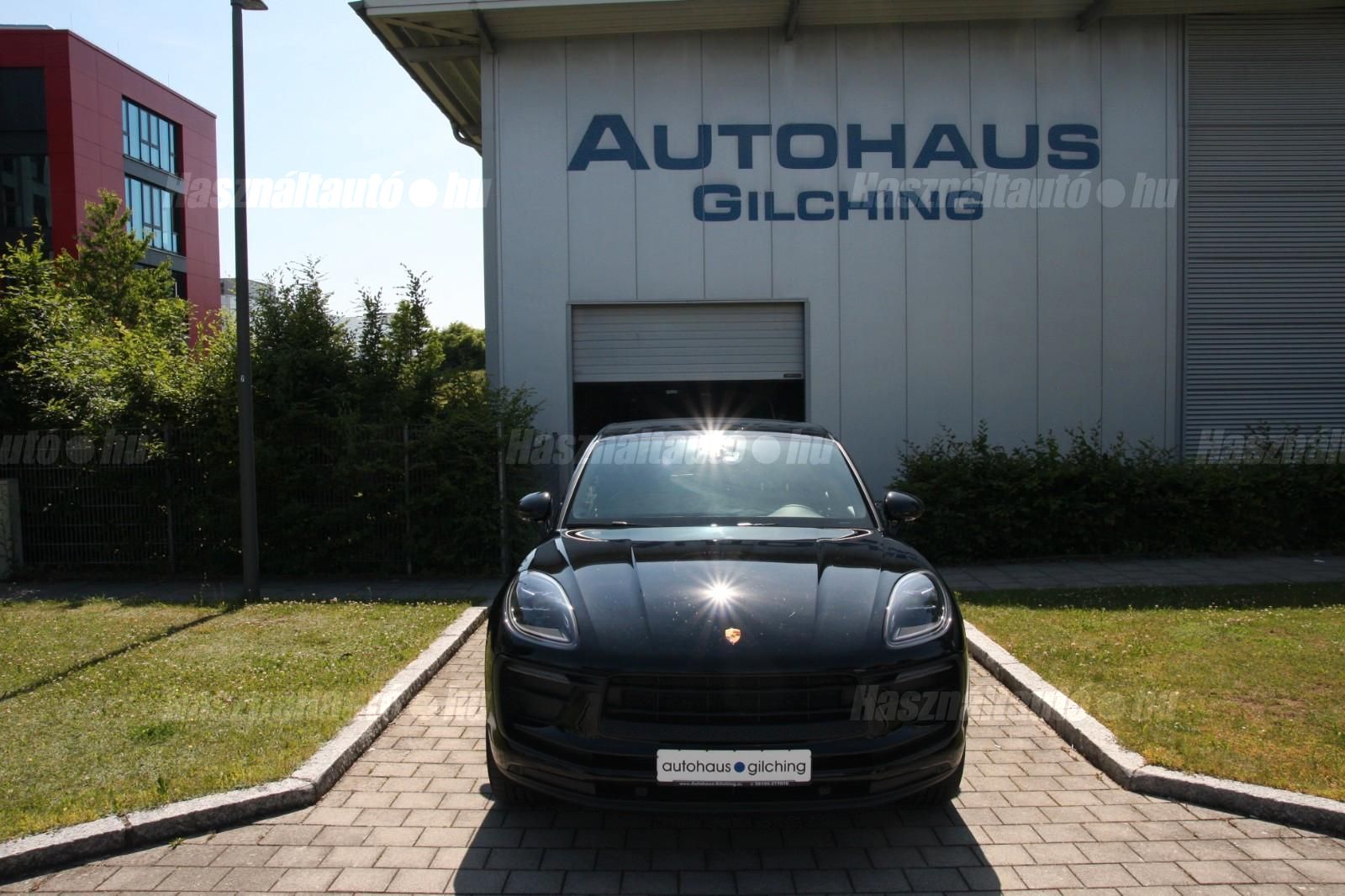 PORSCHE MACAN 2022 - 1