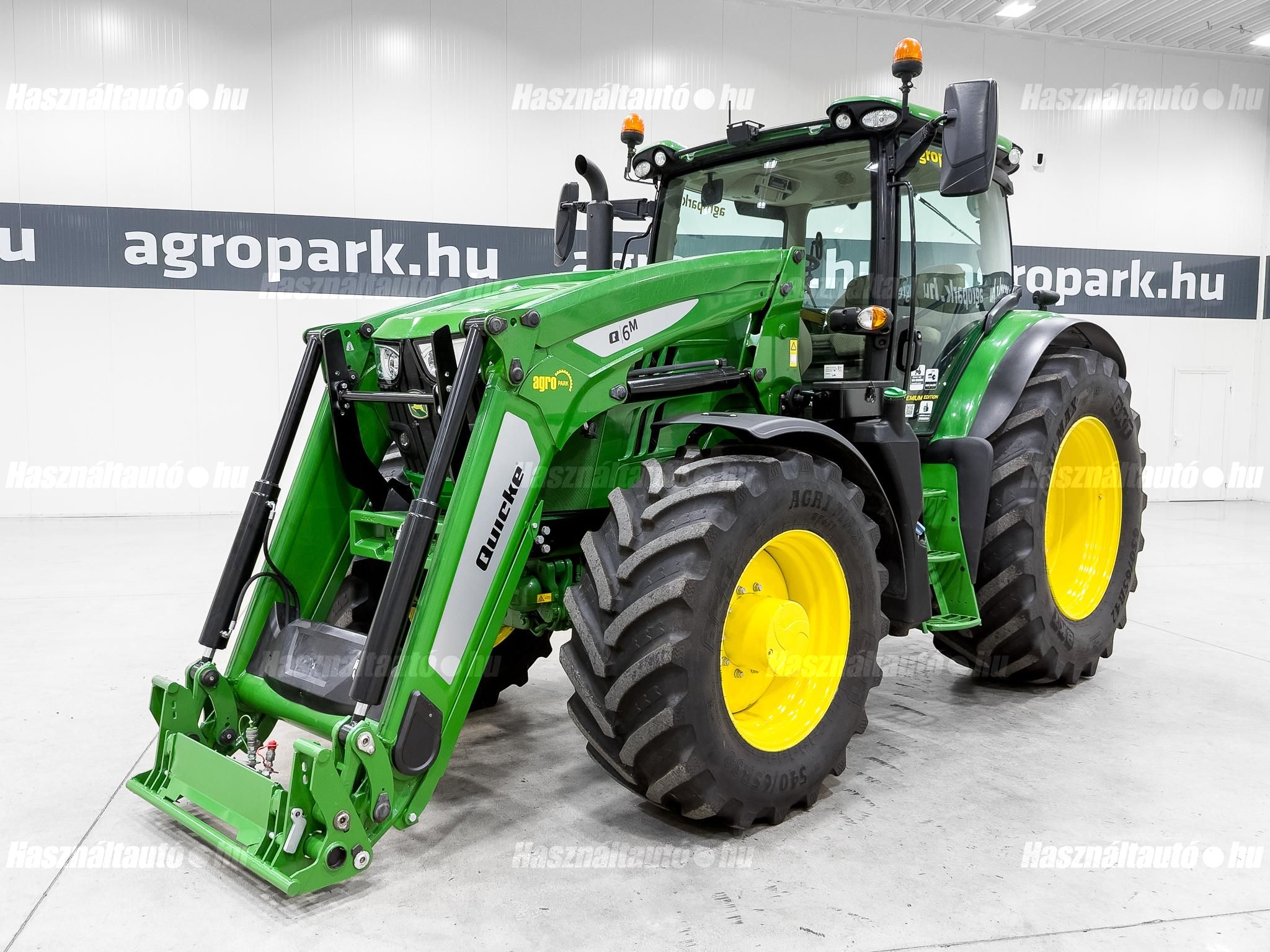 JOHN DEERE 2022 - 1