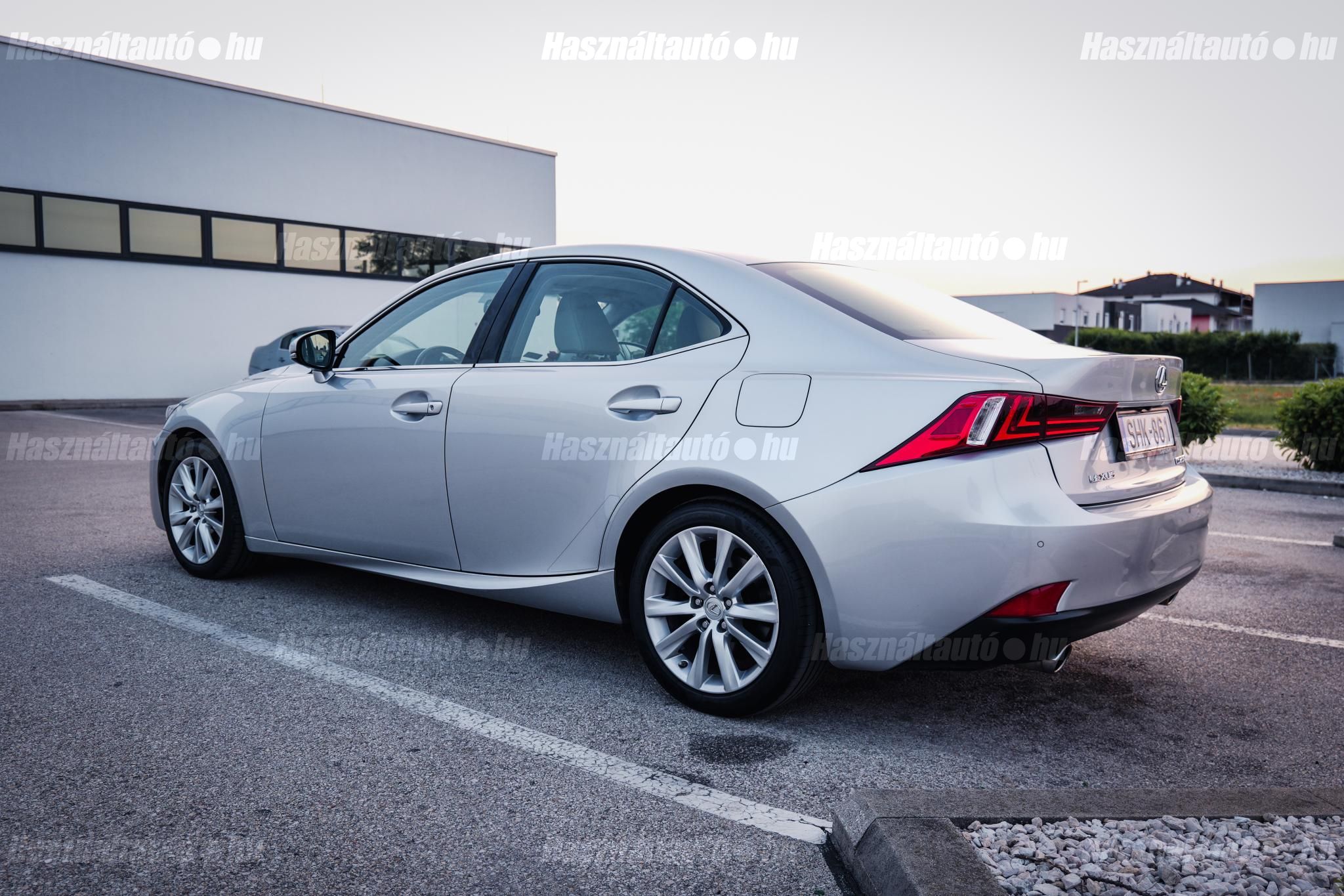 LEXUS IS 2014/6 - 1